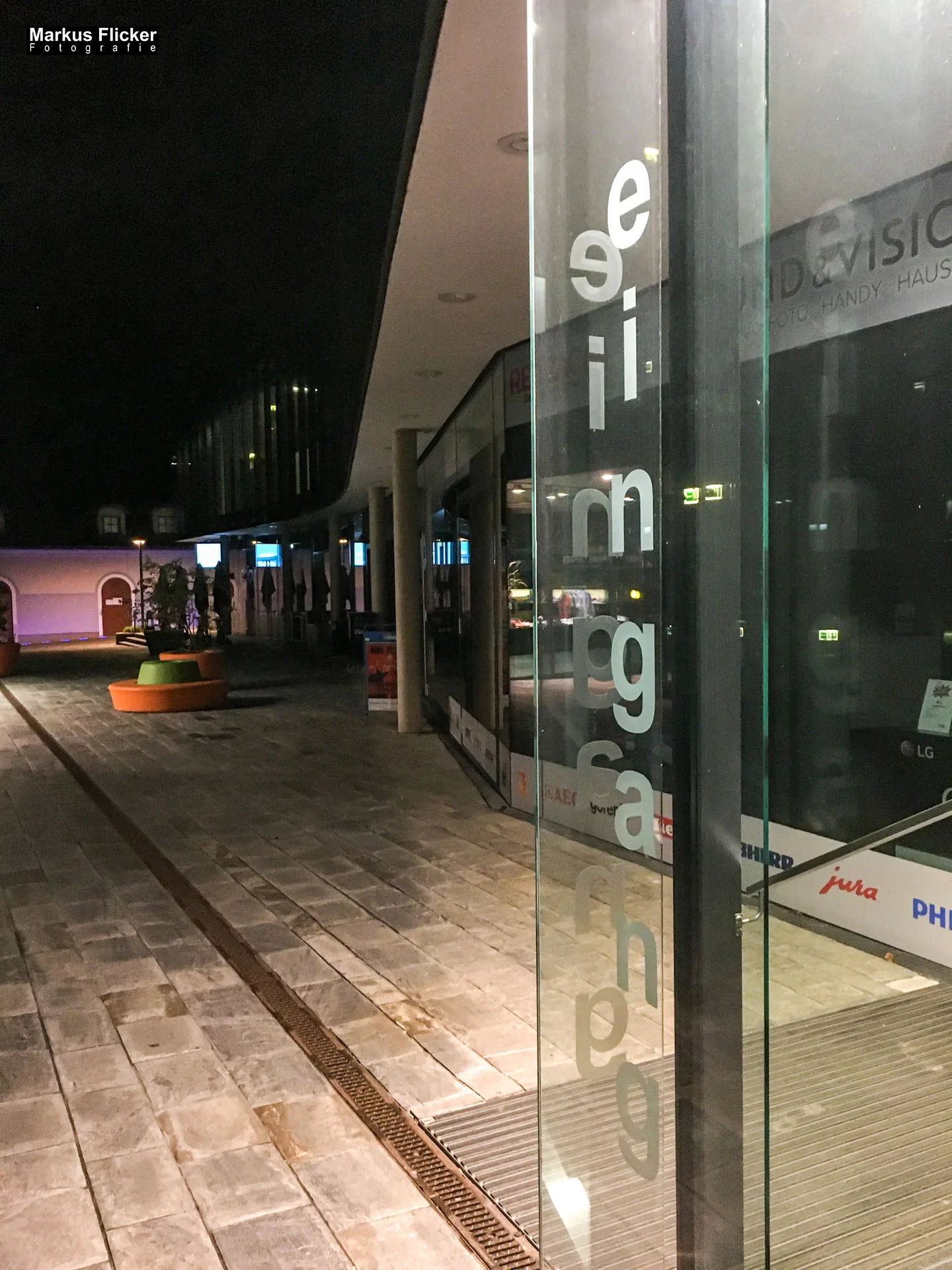 Streetphotography Stadt Steiermark Kunsthaus Hauptplatz Rathausgasse Spaziergang mit dem Smartphone in der Innenstadt. Fotografieren und Filmen mit dem Smartphone: Bessere Fotos und Videos mit dem Handy für Freizeit, Hobby und Business