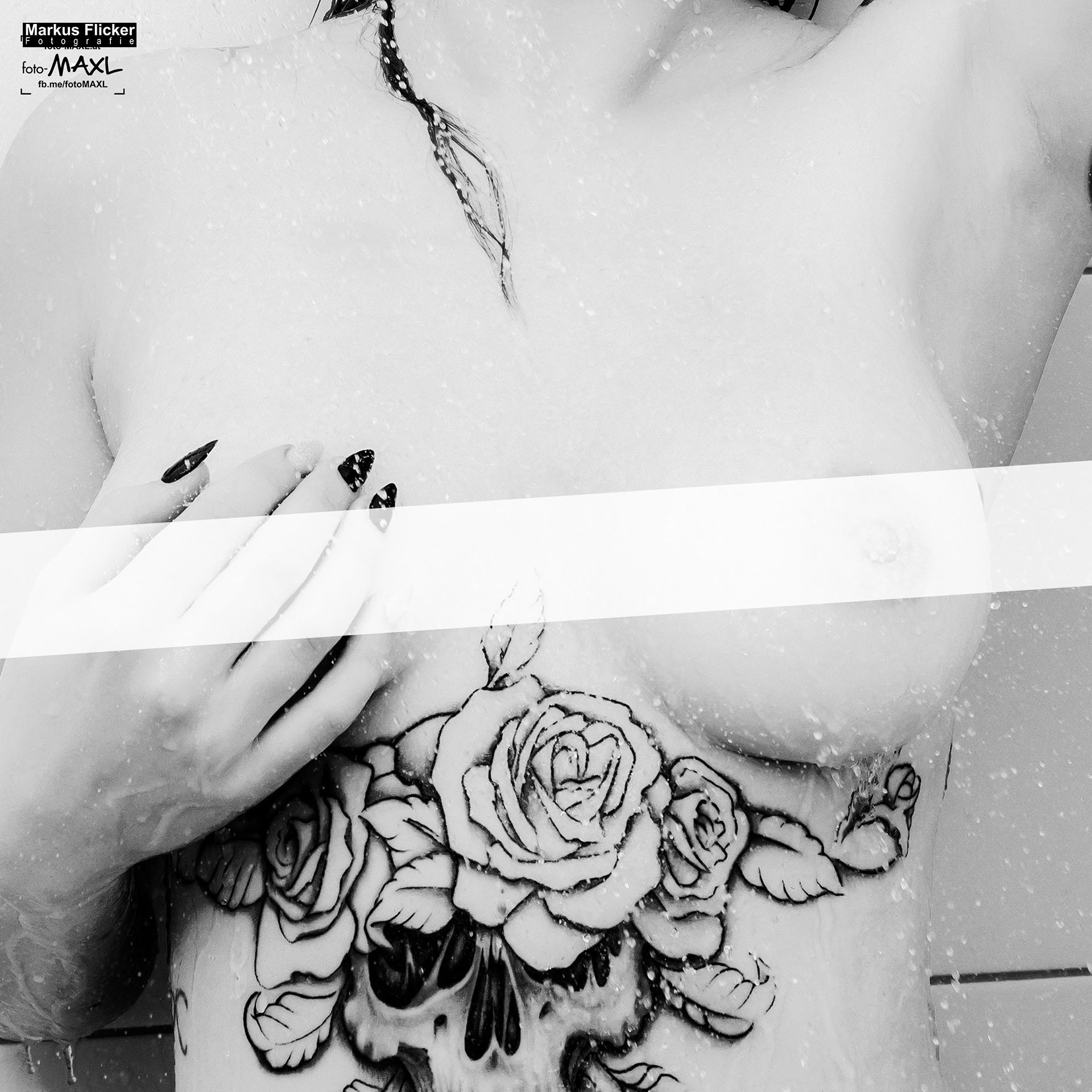 Erotic Art Female Portrait Shower Girl Underboob Tattoo