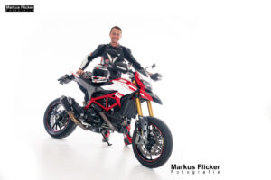 Motorrad Ducati Hypermotard 939 SP Bike Fotoshooting im Fotostudio