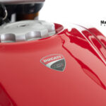 Ducati Hypermotard 939 SP im Fotostudio