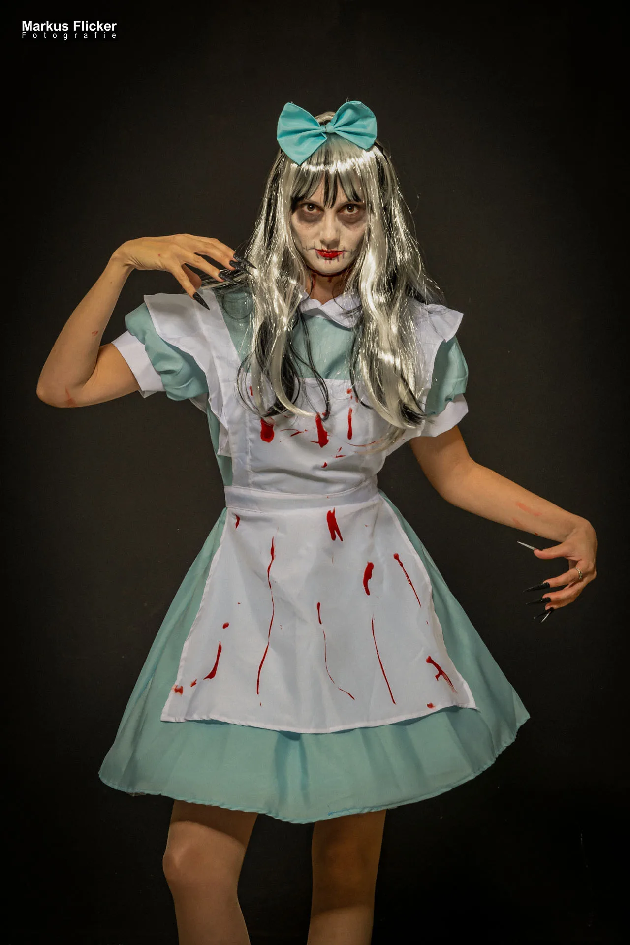 Fotoshooting Halloween im Fotostudio Bildideen Bildbearbeitung Hexen, Geister, Zombies, Clowns, Vampire mit Kinder und Erwachsene... Adobe Photoshop