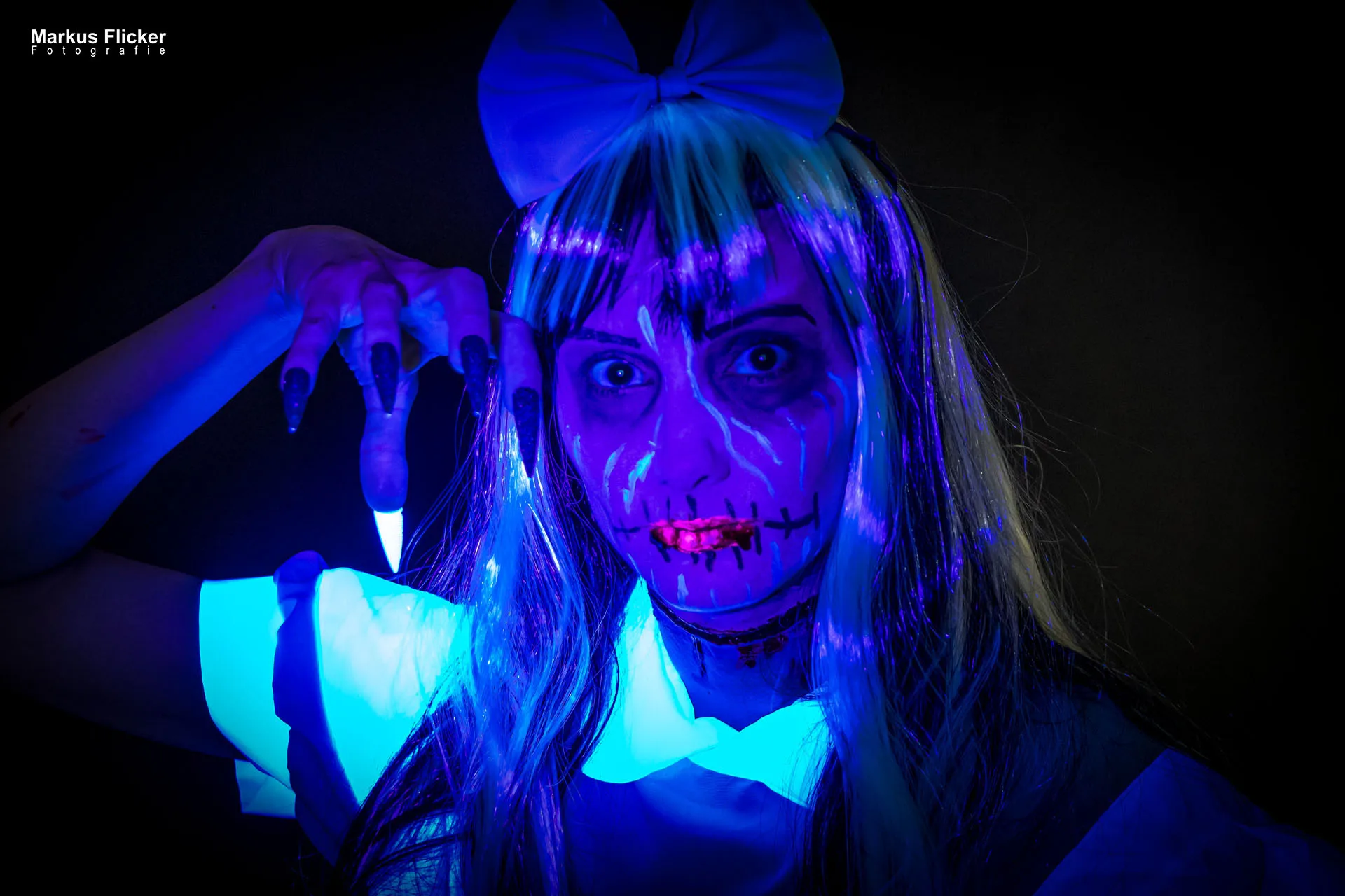 Fotoshooting Halloween im Fotostudio Bildideen Bildbearbeitung Hexen, Geister, Zombies, Clowns, Vampire mit Kinder und Erwachsene... Adobe Photoshop