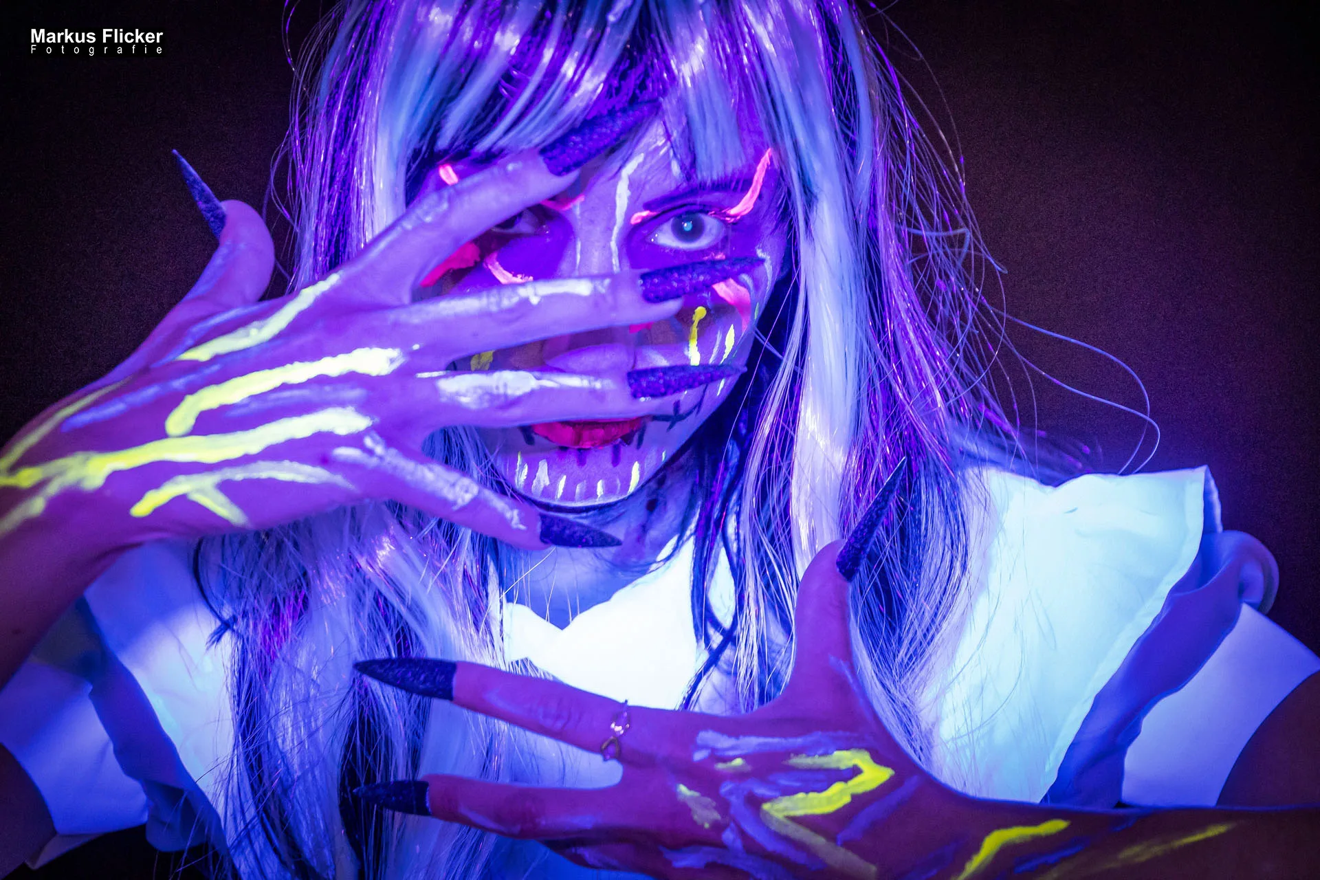 Fotoshooting Halloween im Fotostudio Bildideen Bildbearbeitung Hexen, Geister, Zombies, Clowns, Vampire mit Kinder und Erwachsene... Adobe Photoshop