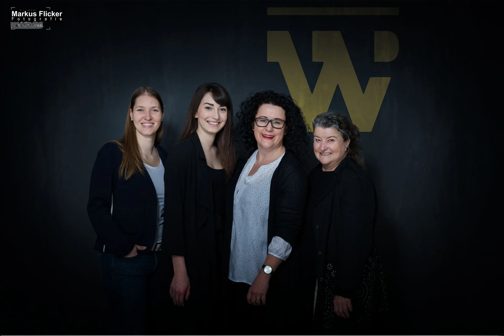 Mehr über den Artikel erfahren Wurzinger Design Grafikdesign Illustration Werbung Mitarbeiterfotos inkl. 37 Foto und Video Ideen