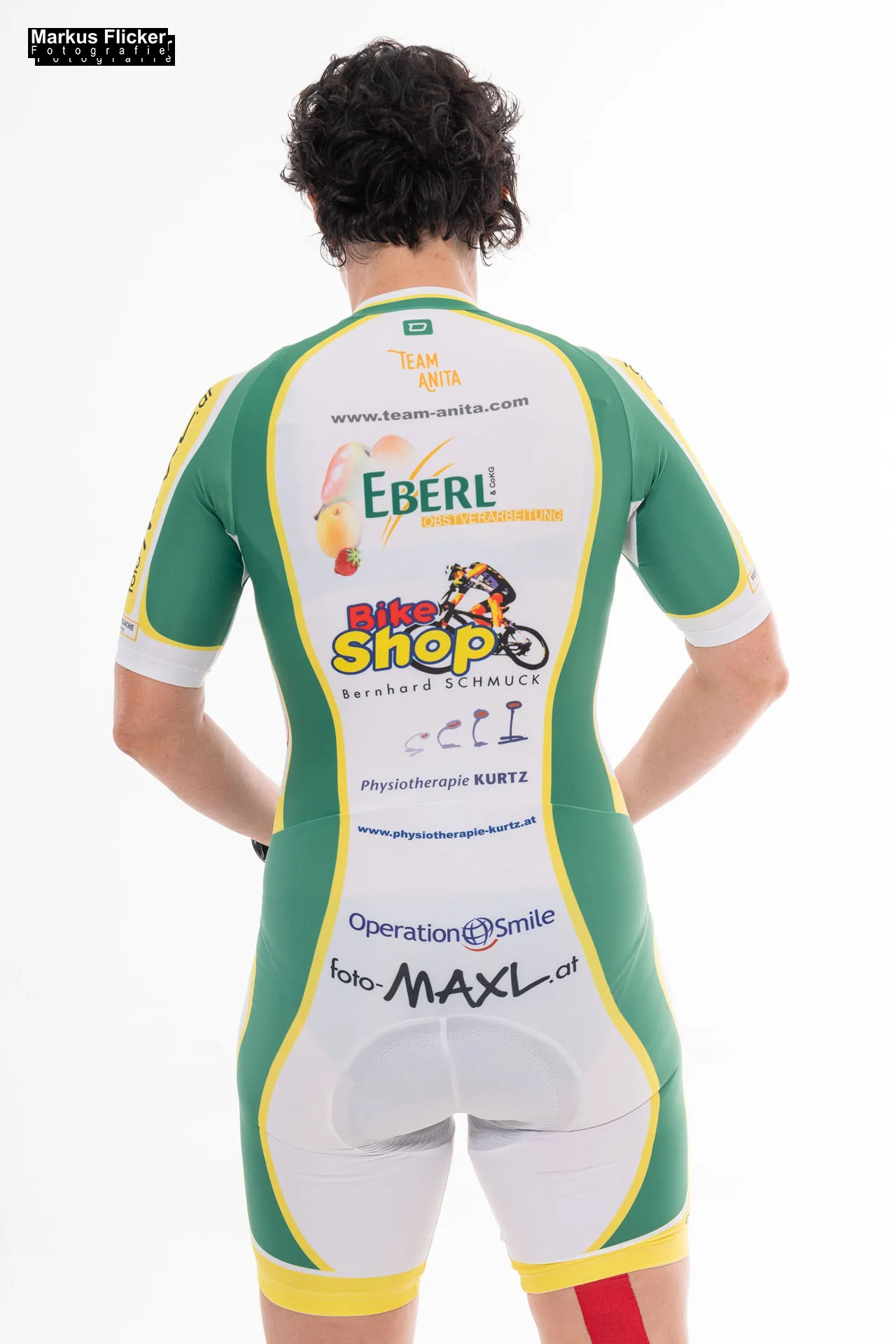 Team Anita Wolf-Eberl Werbefotos im Studio