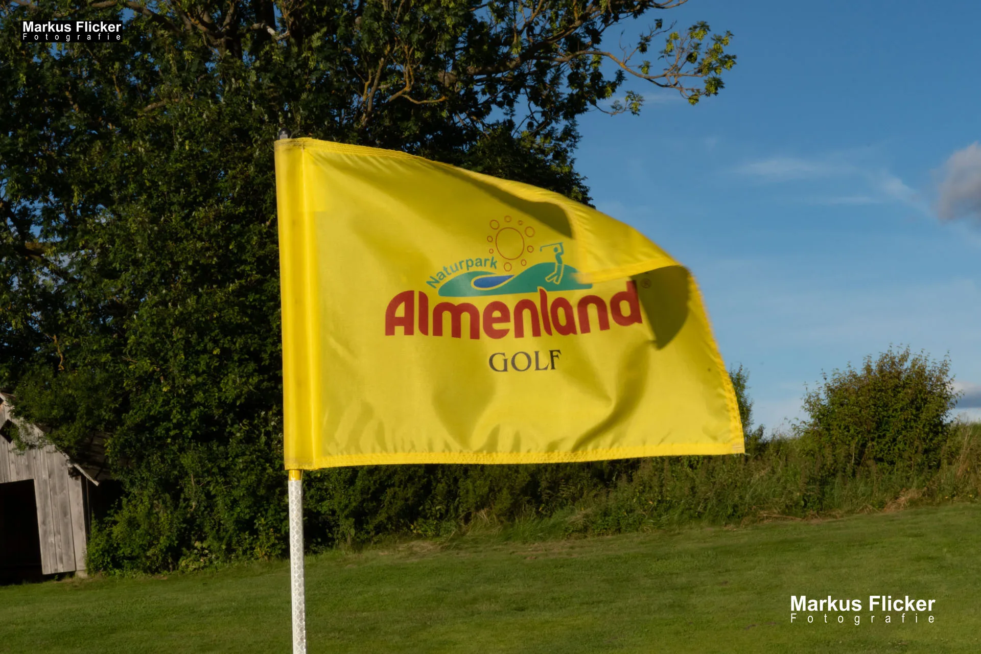 Fotos Golfclub Almenland Golf Fotoshooting Sport Outdoor Female Model Silvia Reisinger am Golfplatz