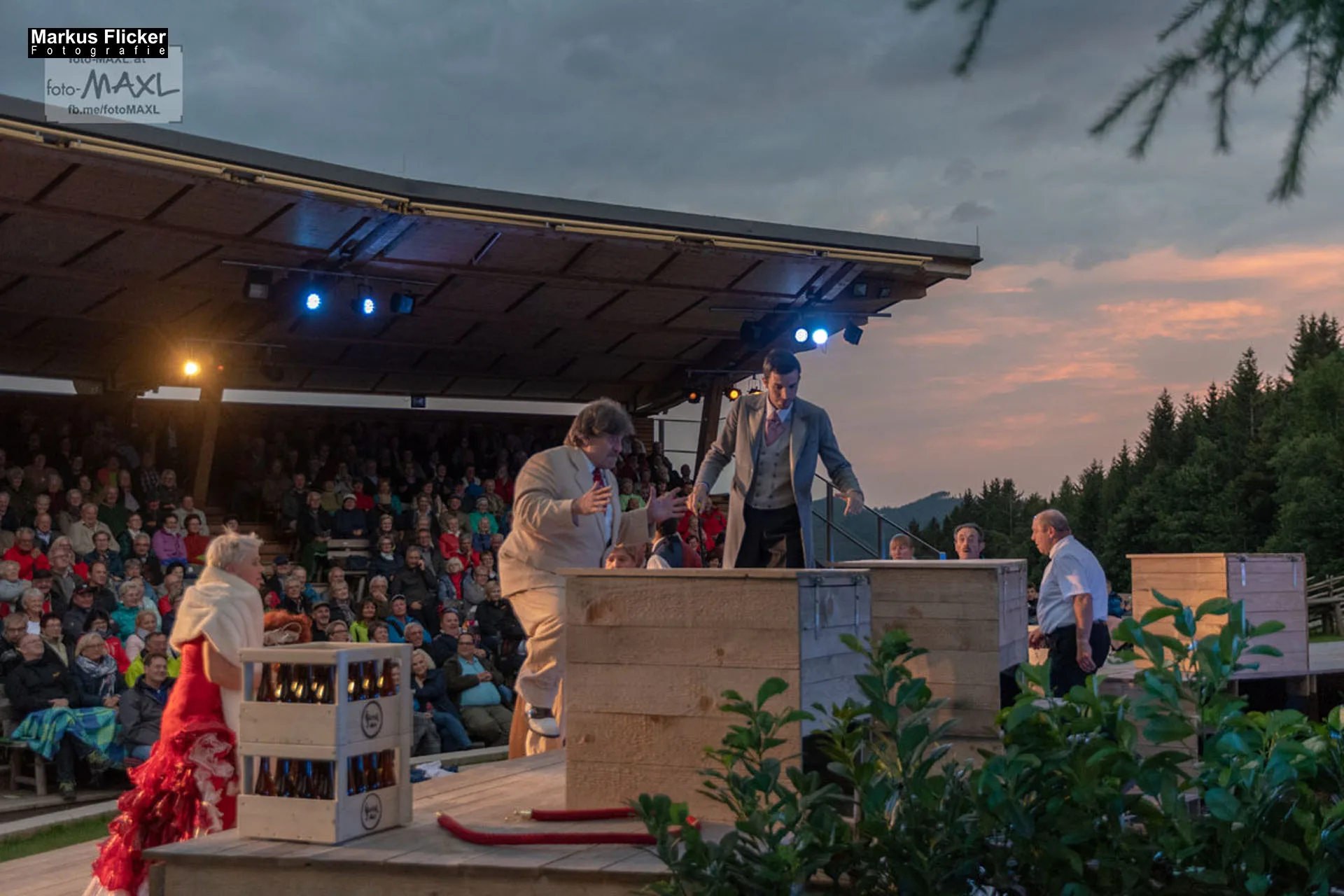 Brandluckner Huabn Theater Der Zerrissene 2018