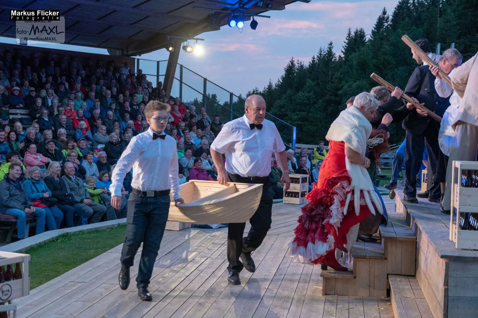 Brandluckner Huabn Theater Der Zerrissene 2018