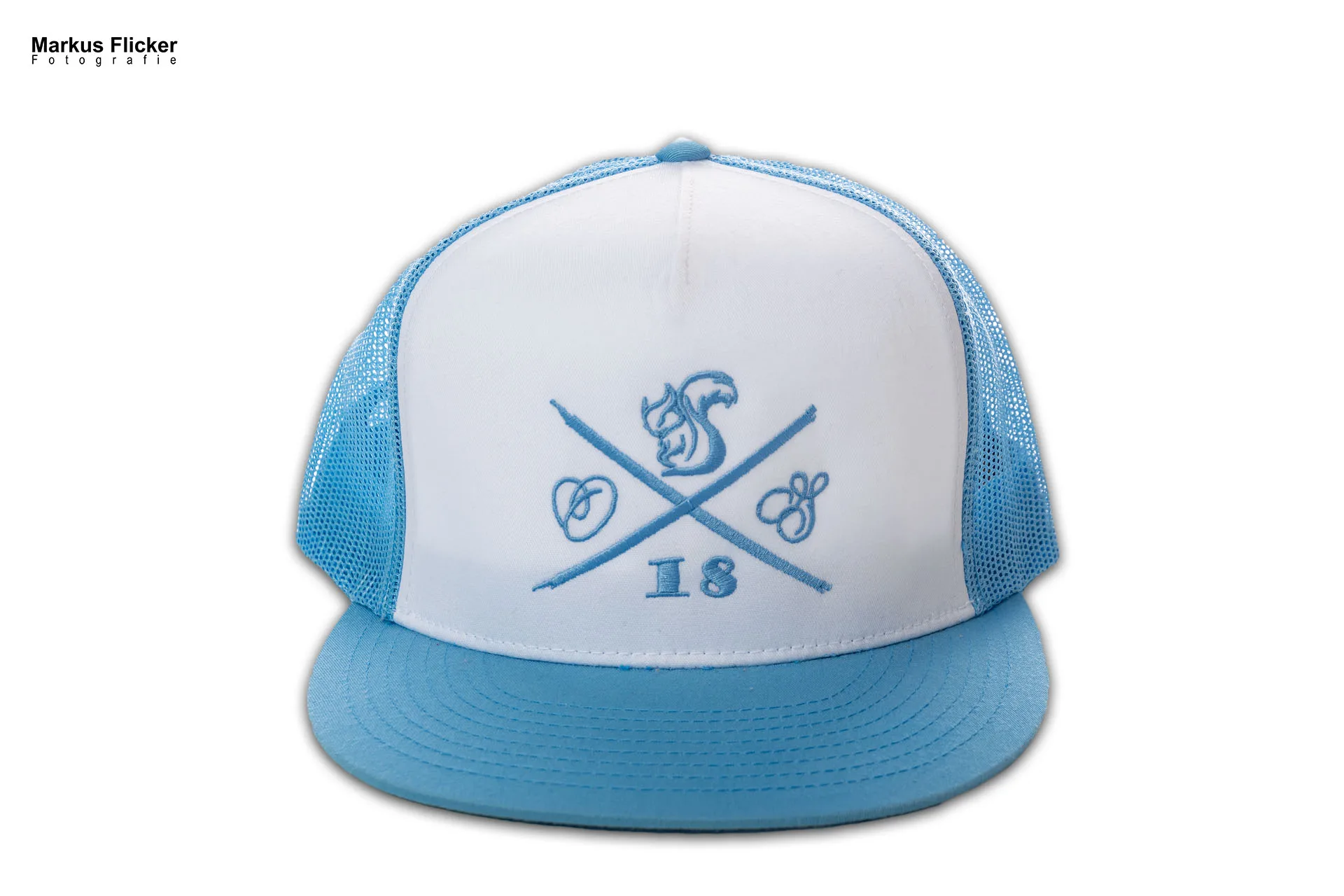 Oachkatzlschwoaf Streetwear Caps & Shirts Produktfotos im Studio inkl. 37 Fototipps für Streetwear