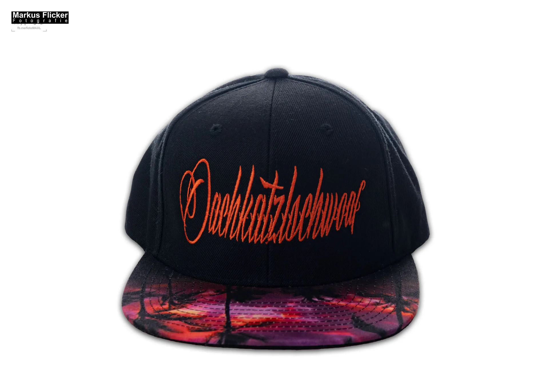 Oachkatzlschwoaf Streetwear Caps & Shirts Produktfotos im Studio inkl. 37 Fototipps für Streetwear