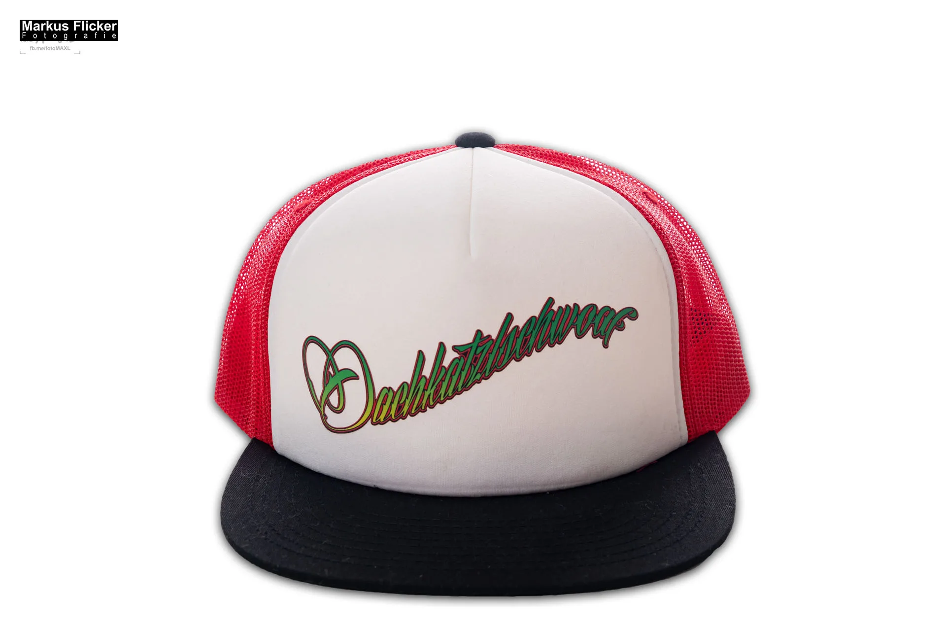 Oachkatzlschwoaf Streetwear Caps & Shirts Produktfotos im Studio inkl. 37 Fototipps für Streetwear