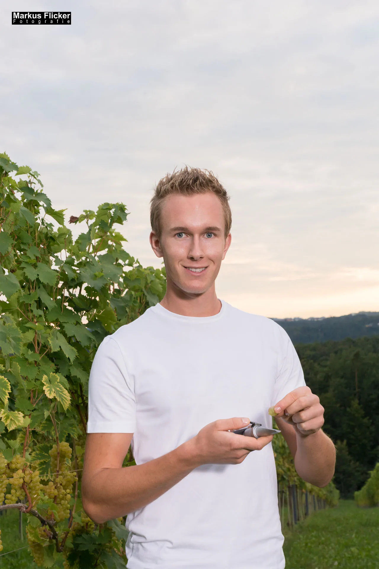 Weingut Michael am Rosenberg Werbefotos Wein Steiermark Österreich im Fotostudio Produktfoto