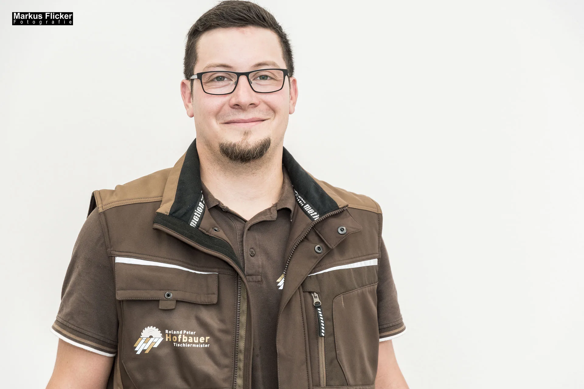 Mobiler Tischlermeister Roland Peter Hofbauer Werbefotos für Druck und Social Media