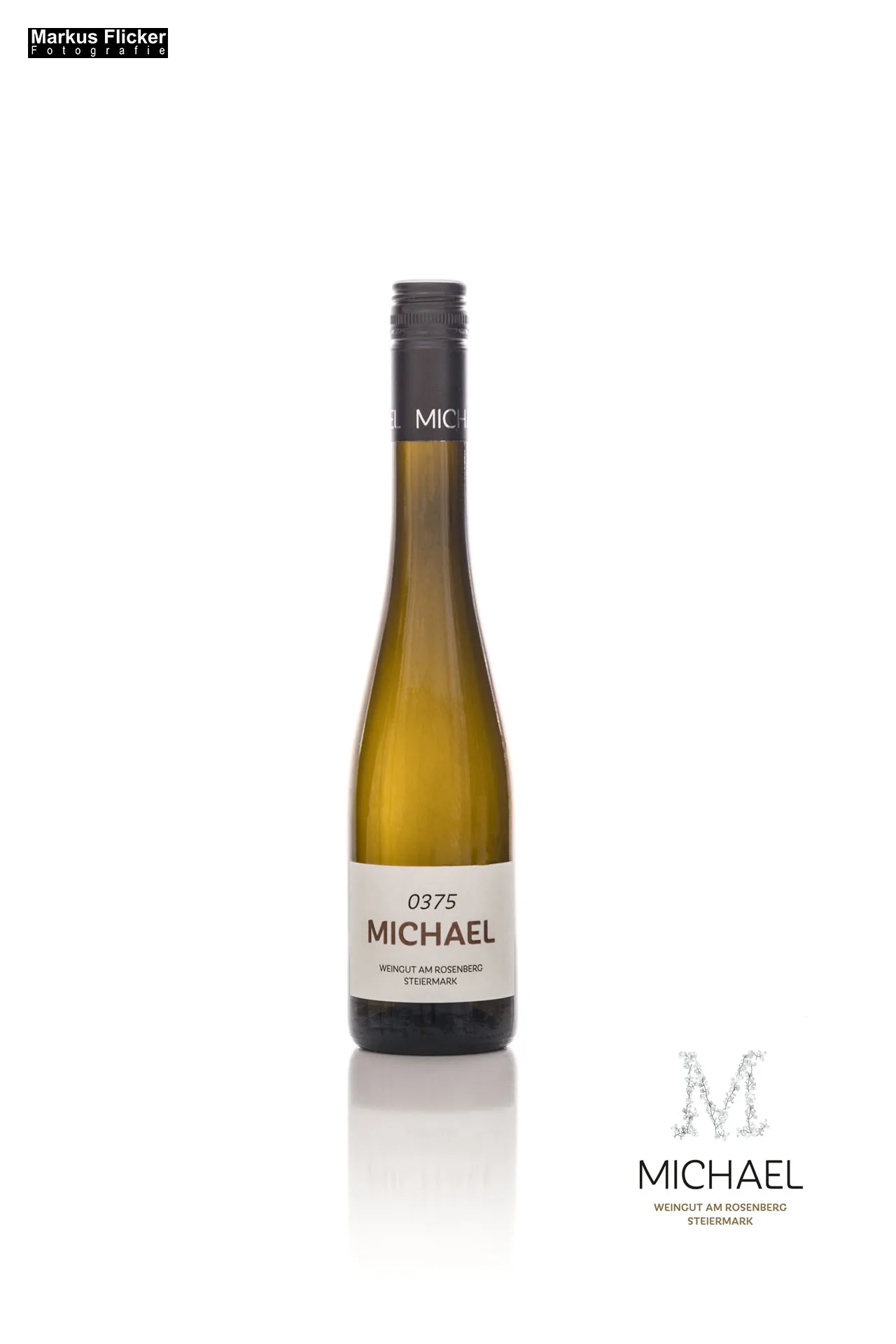 Weingut Michael am Rosenberg Werbefotos Wein Steiermark Österreich im Fotostudio Produktfoto