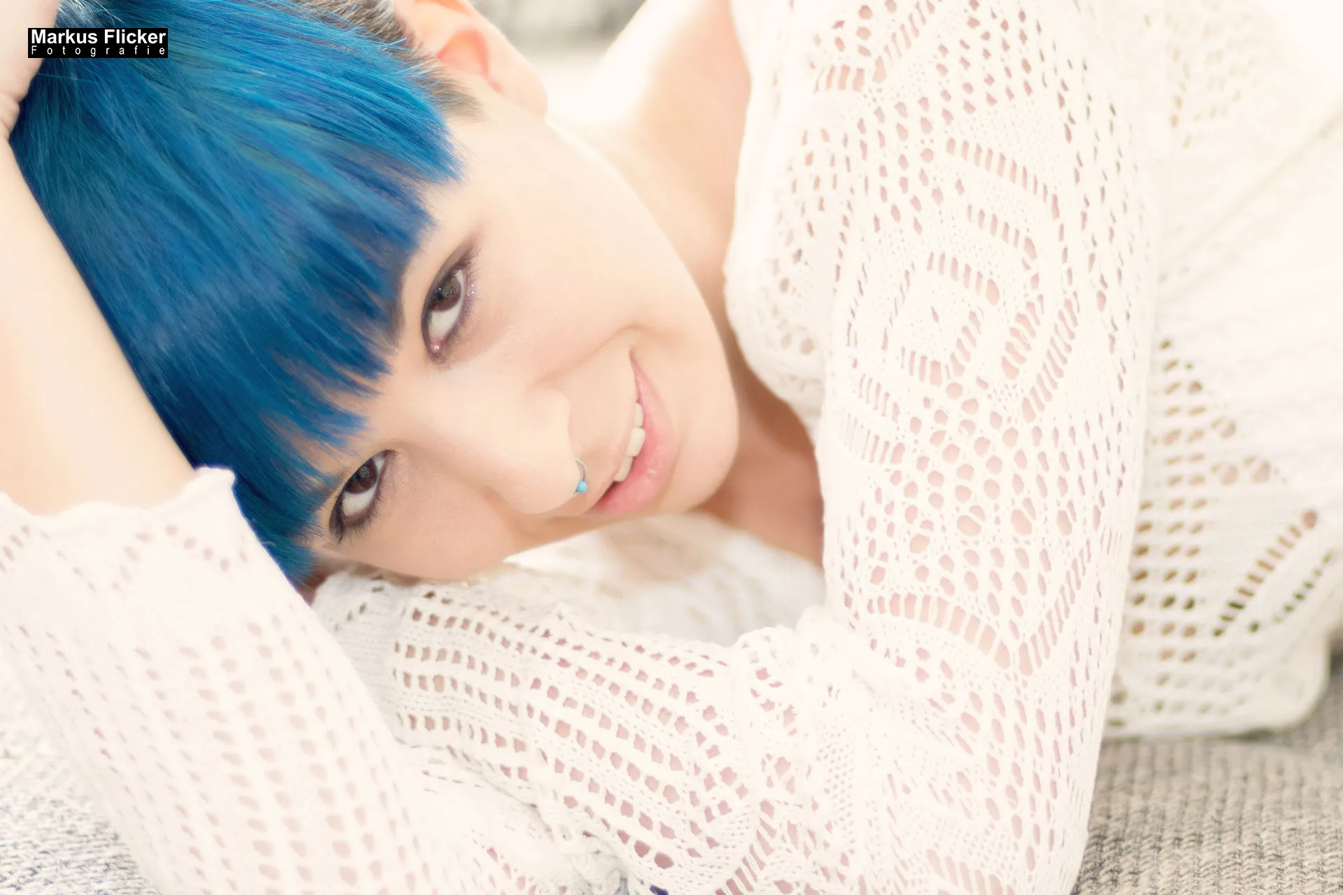 Homeshooting Akt Nude Dessous Female Model Lisa Photoshoot Fotografieren in der eigenen Wohnung