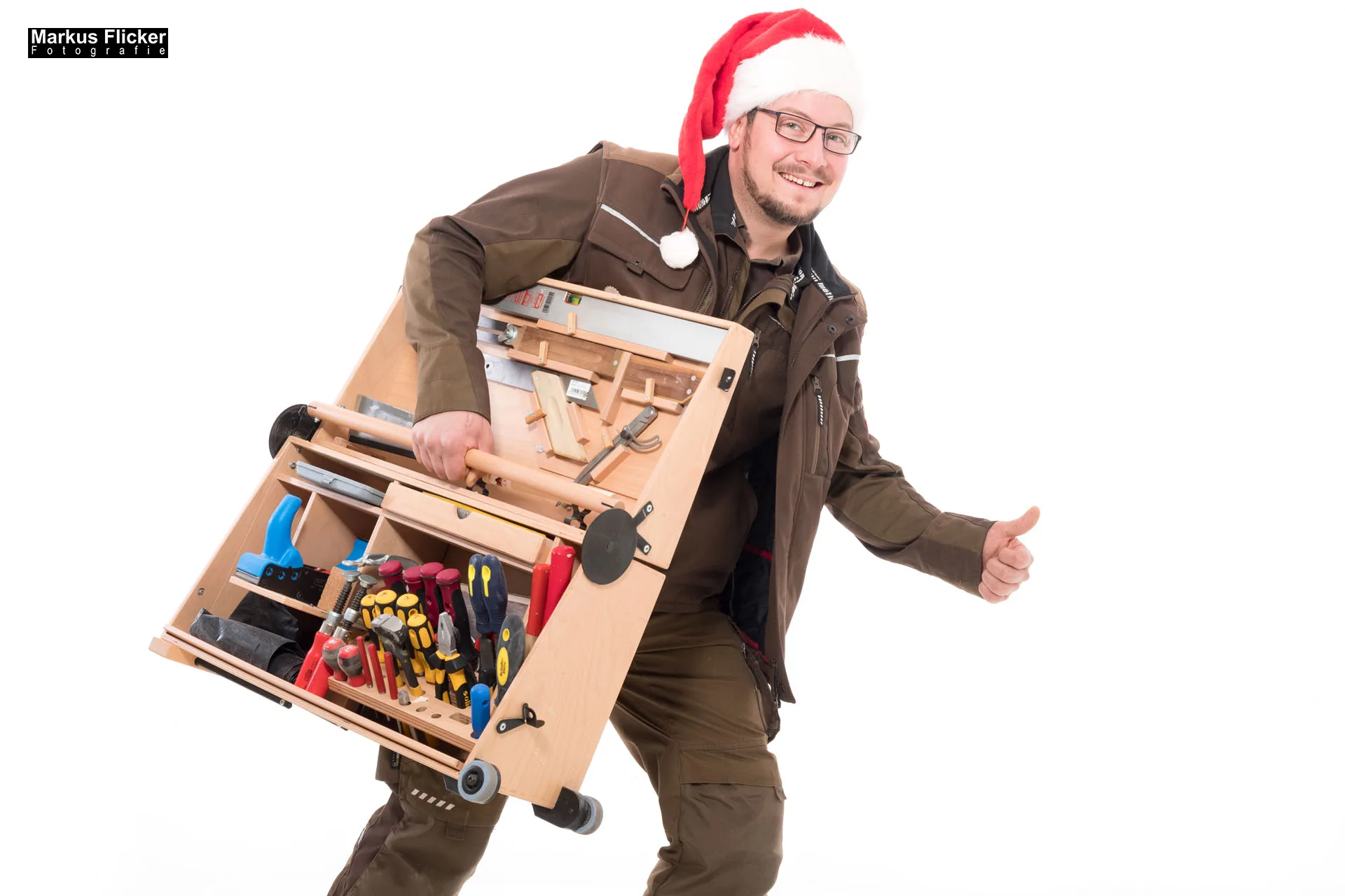 Mobiler Tischlermeister Roland Peter Hofbauer Werbefotos für Druck und Social Media