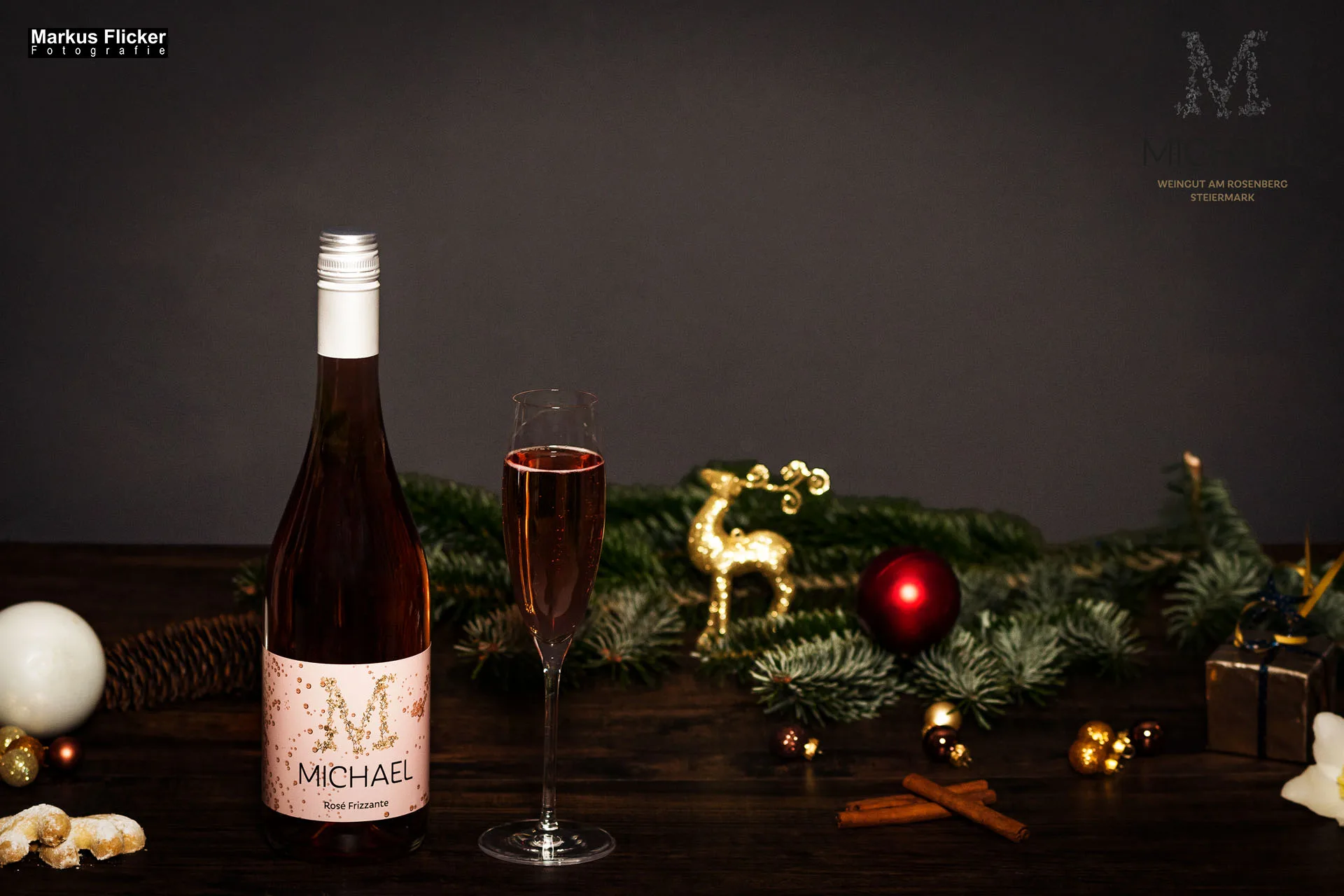 Weingut Michael am Rosenberg Werbefotos Wein Steiermark Österreich im Fotostudio Produktfoto