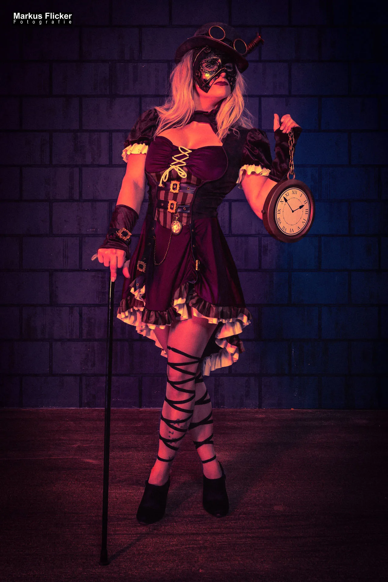 Steampunk Portrait im Fotostudio mit Female Model Sandra Bildbearbeitung Retusche