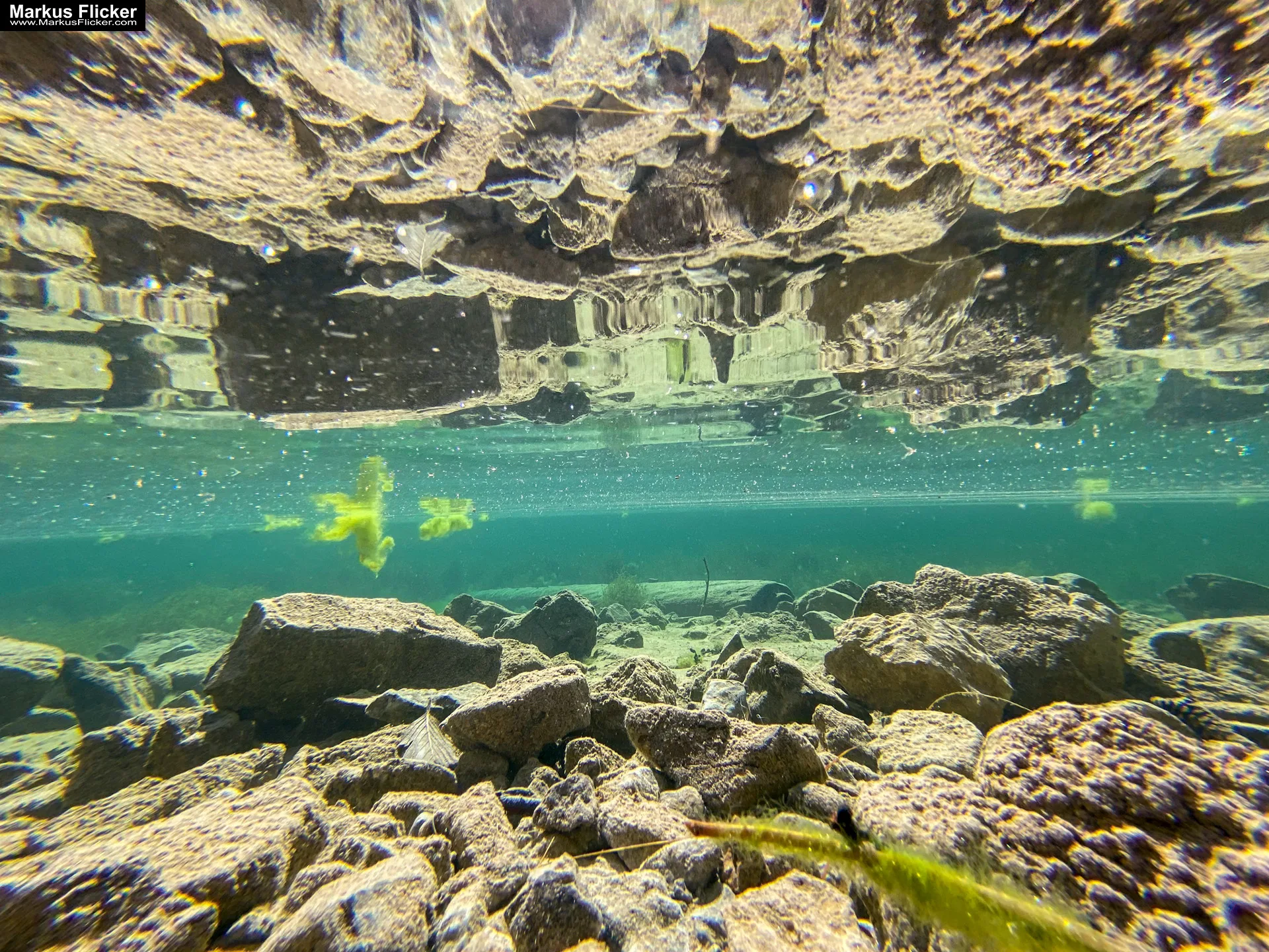 Wie du Unterwasser atemberaubende Fotos und Videos mit dem Handy machst? Mit dem Smartphone ins Wasser inkl. 9 unwiderstehlichen Tipps für Unterwasserfotografie. Fotografieren und Filmen mit dem Smartphone: Bessere Fotos und Videos mit dem Handy für Freizeit, Hobby und Business