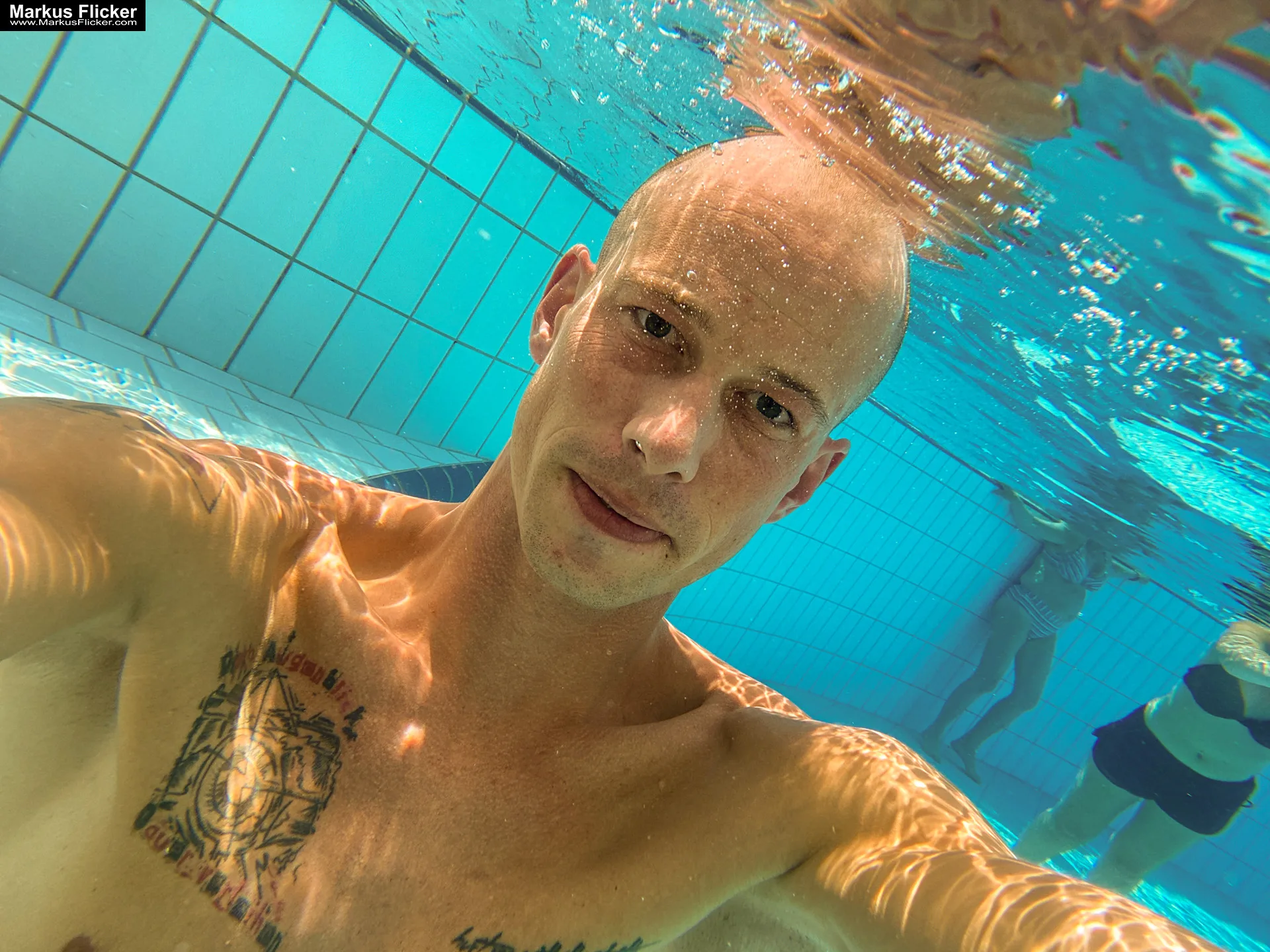 Wie du Unterwasser atemberaubende Fotos und Videos mit dem Handy machst? Mit dem Smartphone ins Wasser inkl. 9 unwiderstehlichen Tipps für Unterwasserfotografie. Fotografieren und Filmen mit dem Smartphone: Bessere Fotos und Videos mit dem Handy für Freizeit, Hobby und Business