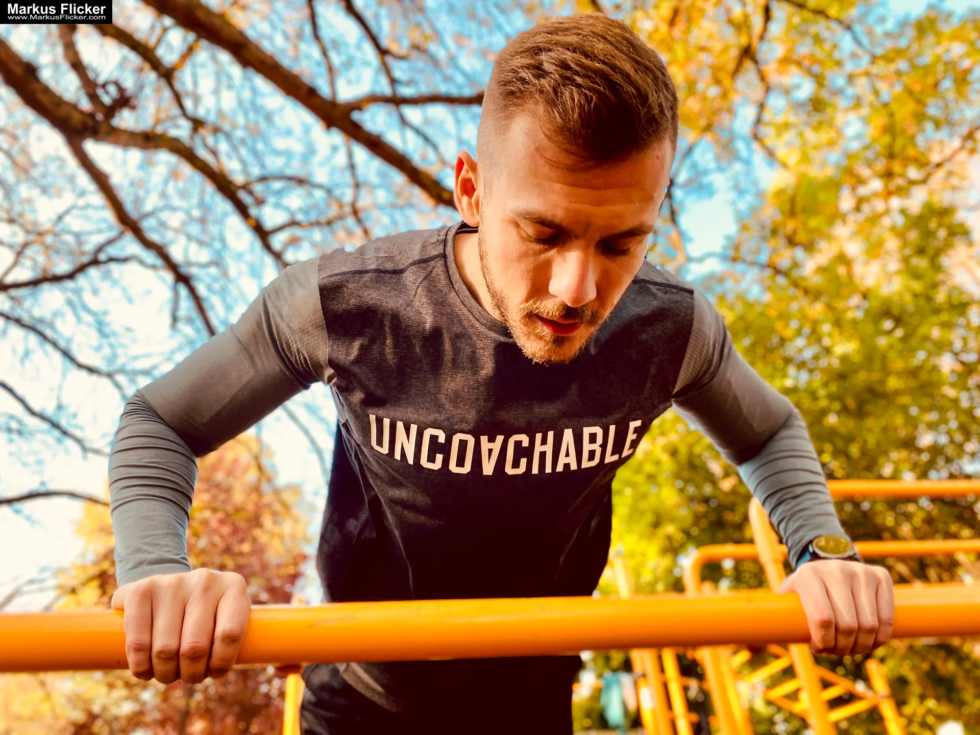 Malemodel Deny Sport Fitness Autumn Outdoor Photography #gleisdorf #gleisdorfcity #MaleModel #Sport #Fitness #Autumn #Outdoor #Photography #fotoshooting #photoshooting
