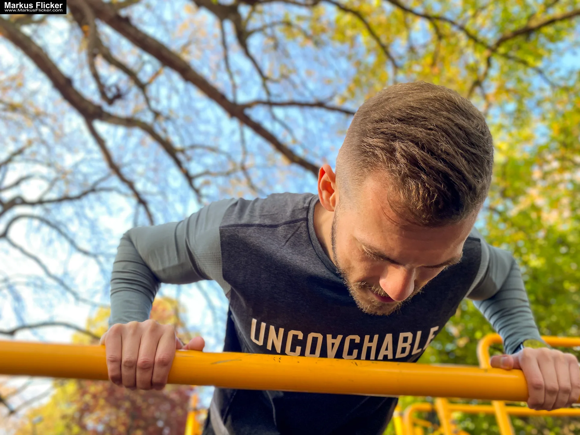 Malemodel Deny Sport Fitness Autumn Outdoor Photography #gleisdorf #gleisdorfcity #MaleModel #Sport #Fitness #Autumn #Outdoor #Photography #fotoshooting #photoshooting