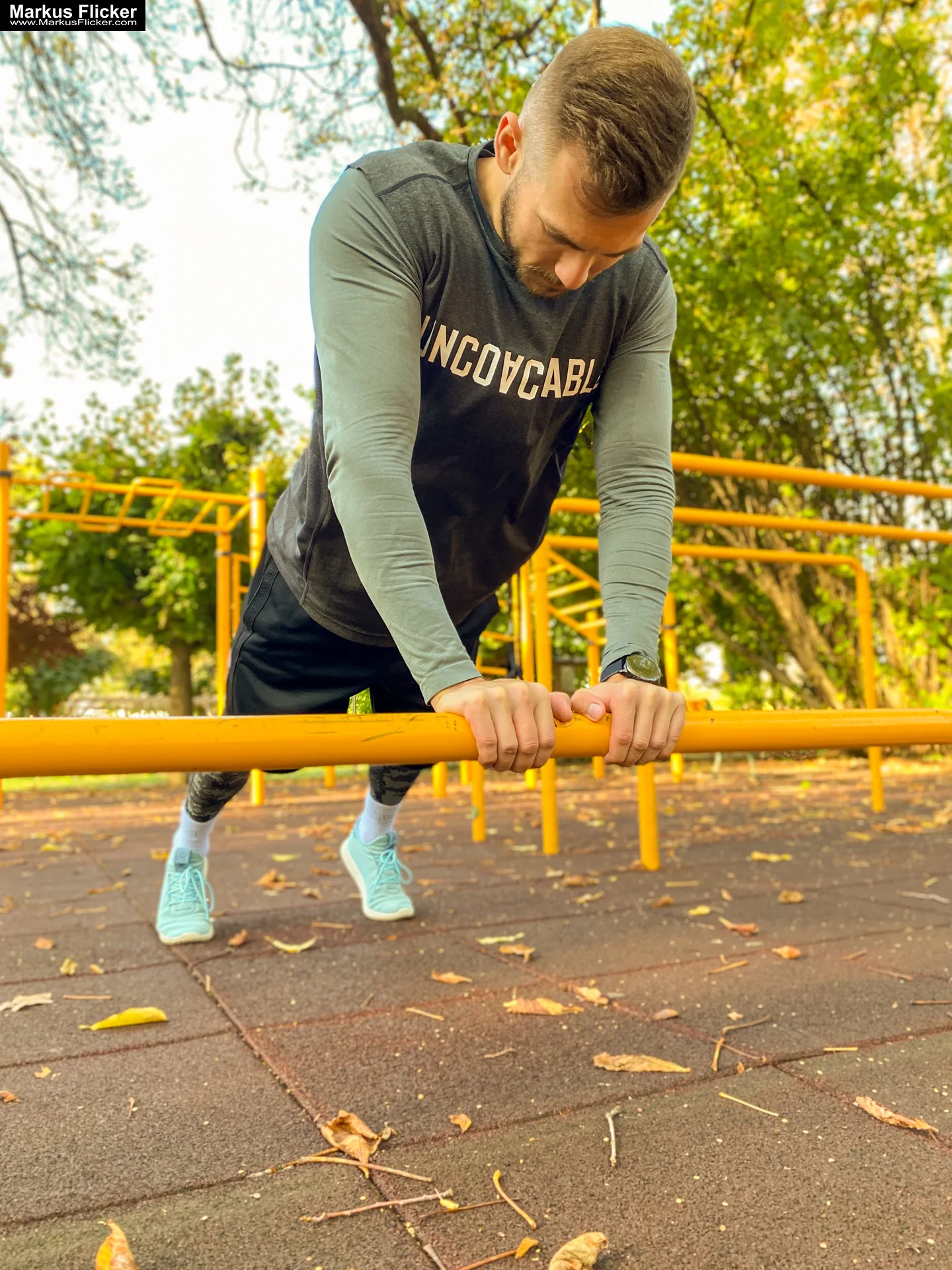 Malemodel Deny Sport Fitness Autumn Outdoor Photography #gleisdorf #gleisdorfcity #MaleModel #Sport #Fitness #Autumn #Outdoor #Photography #fotoshooting #photoshooting
