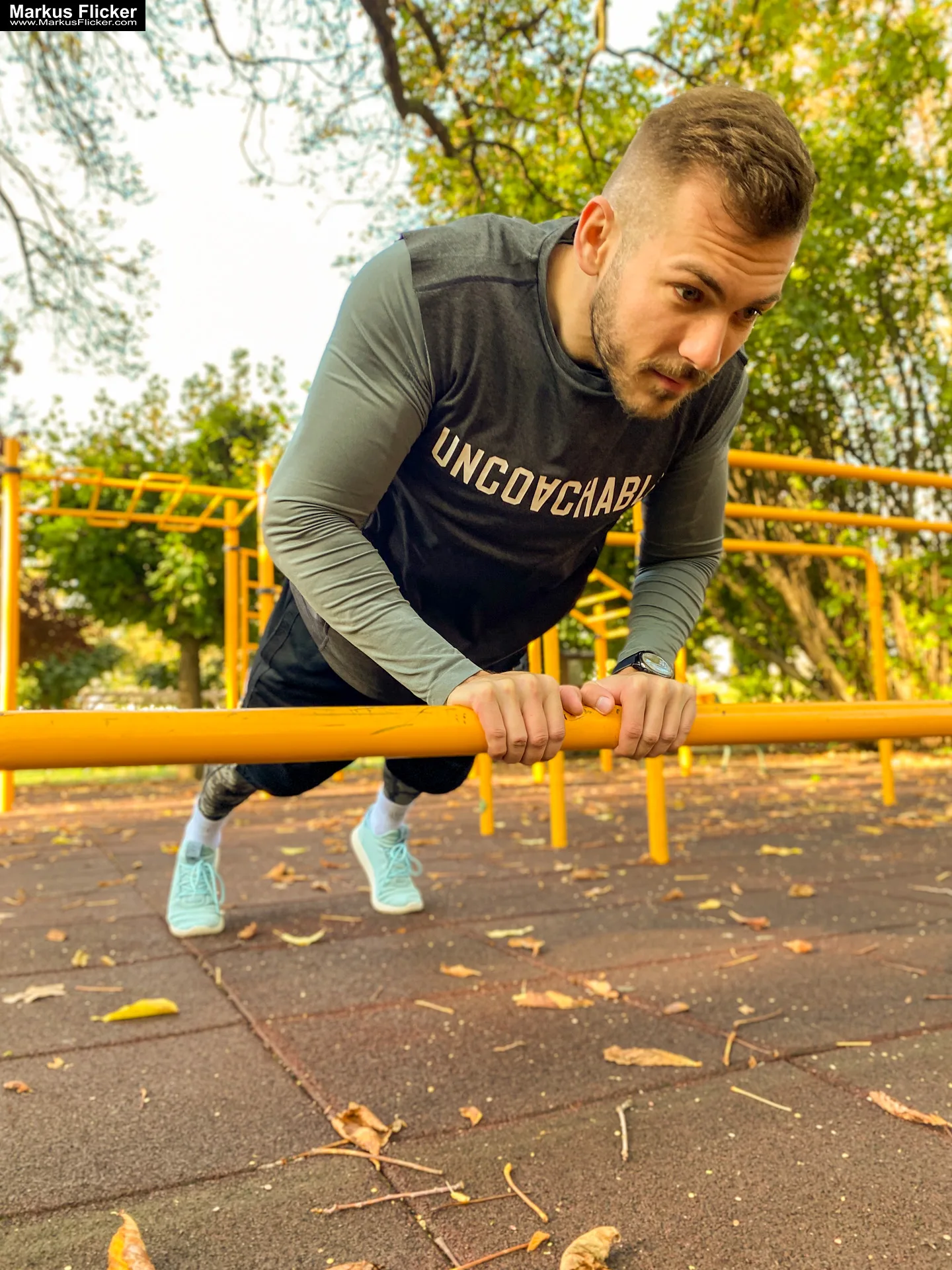 Malemodel Deny Sport Fitness Autumn Outdoor Photography #gleisdorf #gleisdorfcity #MaleModel #Sport #Fitness #Autumn #Outdoor #Photography #fotoshooting #photoshooting