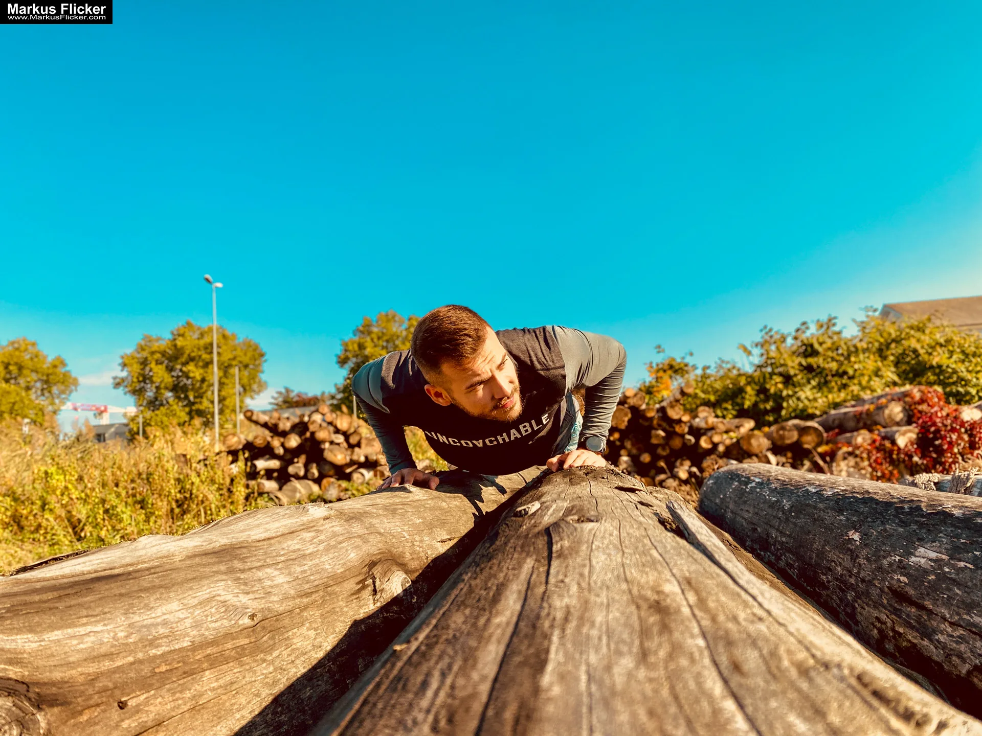 Malemodel Deny Sport Fitness Autumn Outdoor Photography #gleisdorf #gleisdorfcity #MaleModel #Sport #Fitness #Autumn #Outdoor #Photography #fotoshooting #photoshooting