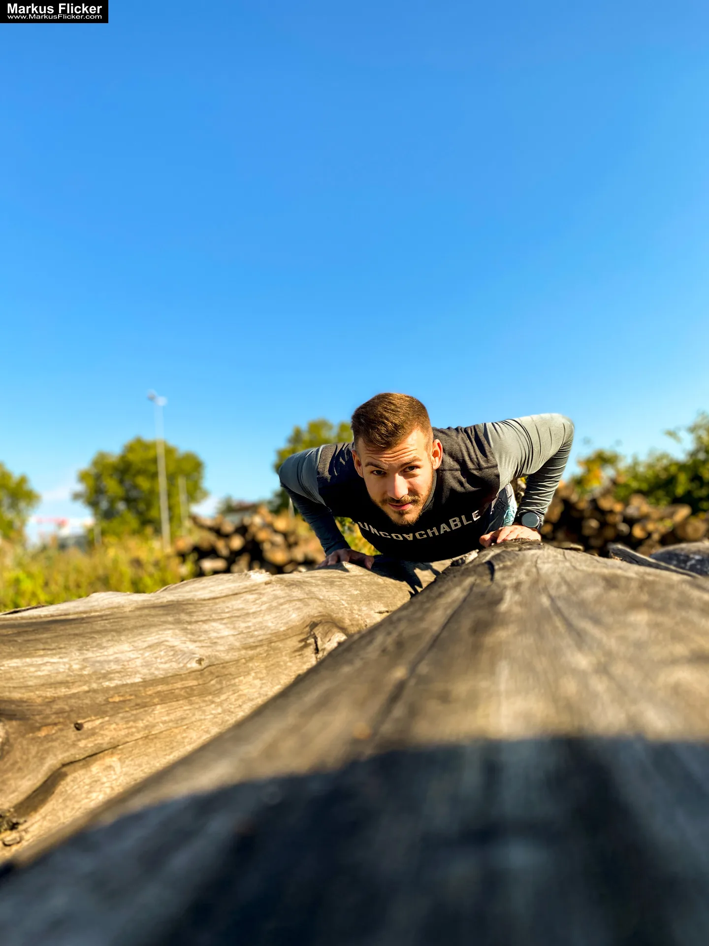 Malemodel Deny Sport Fitness Autumn Outdoor Photography #gleisdorf #gleisdorfcity #MaleModel #Sport #Fitness #Autumn #Outdoor #Photography #fotoshooting #photoshooting