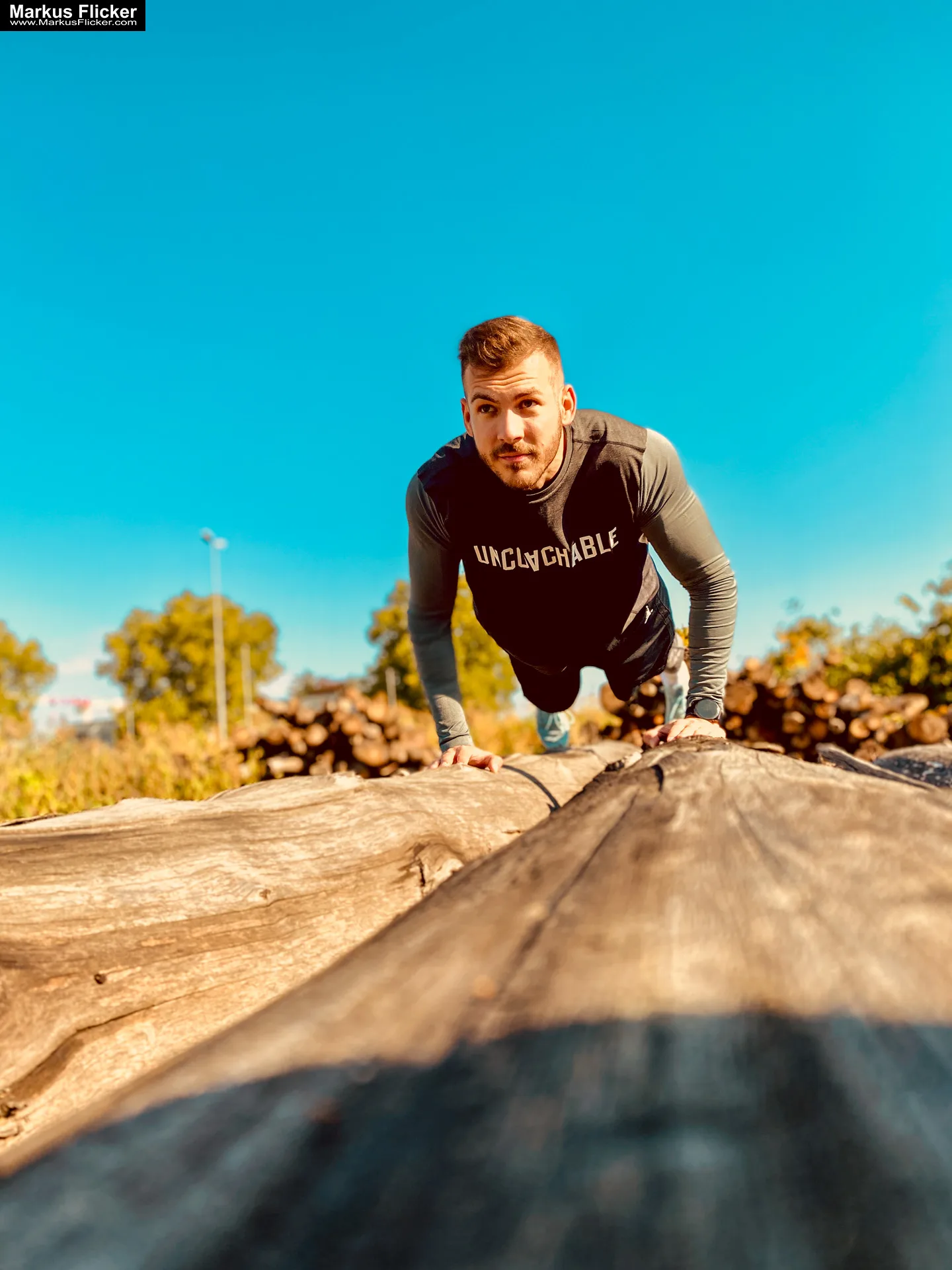 Malemodel Deny Sport Fitness Autumn Outdoor Photography #gleisdorf #gleisdorfcity #MaleModel #Sport #Fitness #Autumn #Outdoor #Photography #fotoshooting #photoshooting