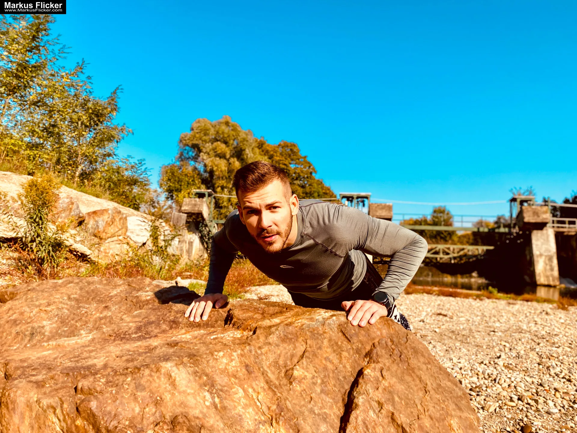 Malemodel Deny Sport Fitness Autumn Outdoor Photography #gleisdorf #gleisdorfcity #MaleModel #Sport #Fitness #Autumn #Outdoor #Photography #fotoshooting #photoshooting