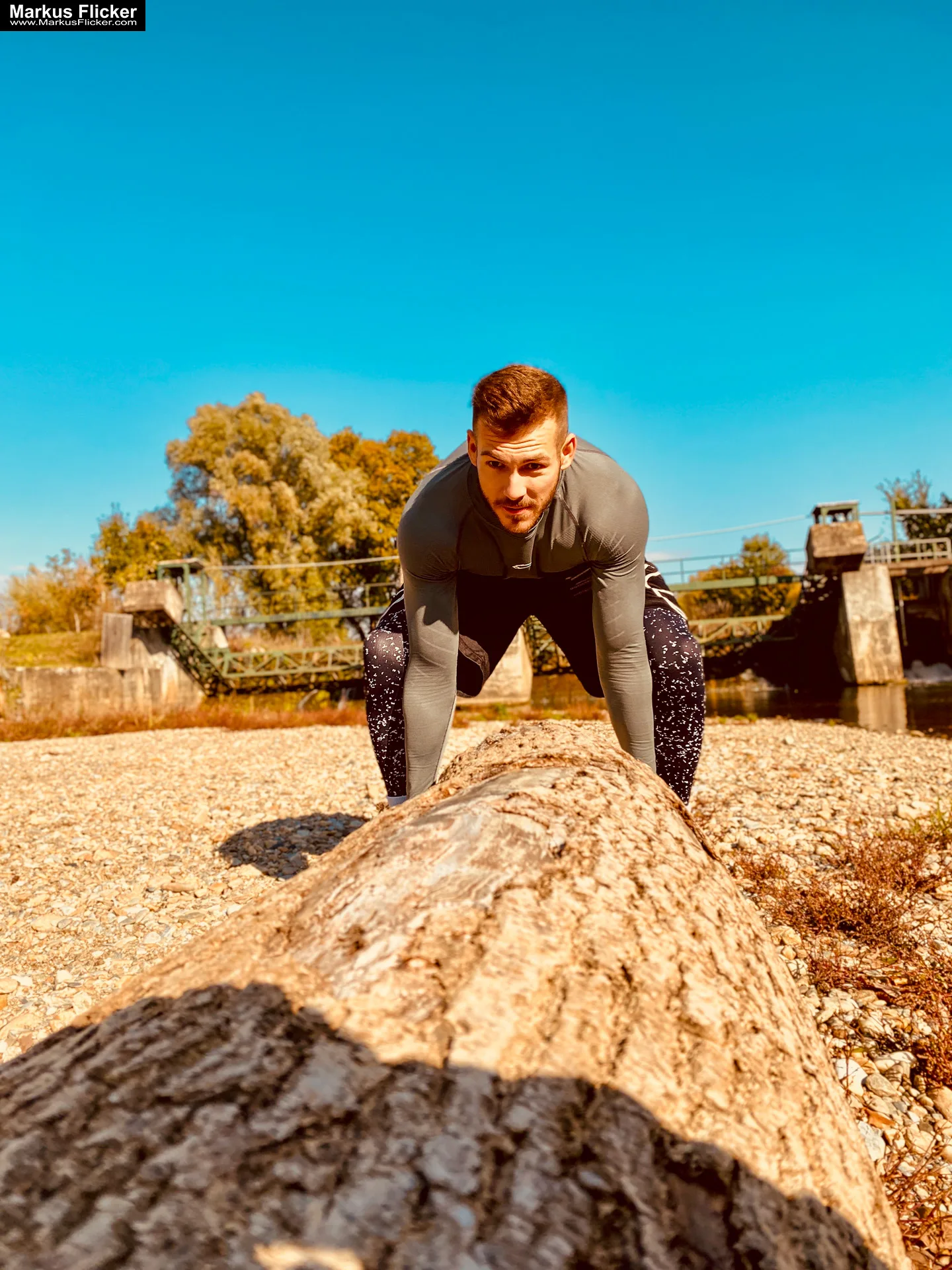 Malemodel Deny Sport Fitness Autumn Outdoor Photography #gleisdorf #gleisdorfcity #MaleModel #Sport #Fitness #Autumn #Outdoor #Photography #fotoshooting #photoshooting
