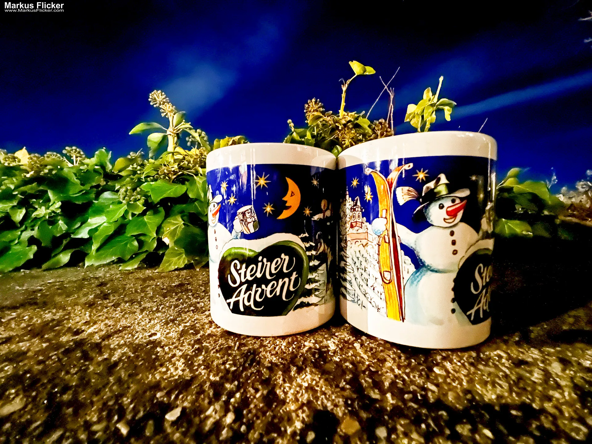 aGRAZ HAUPTSTADT DES SÜDÖSTERREICHISCHEN BUNDESLANDES STEIERMARK Weihnachten Steirer Advent Weihnachtsbeleuchtung Graz Schlossberg