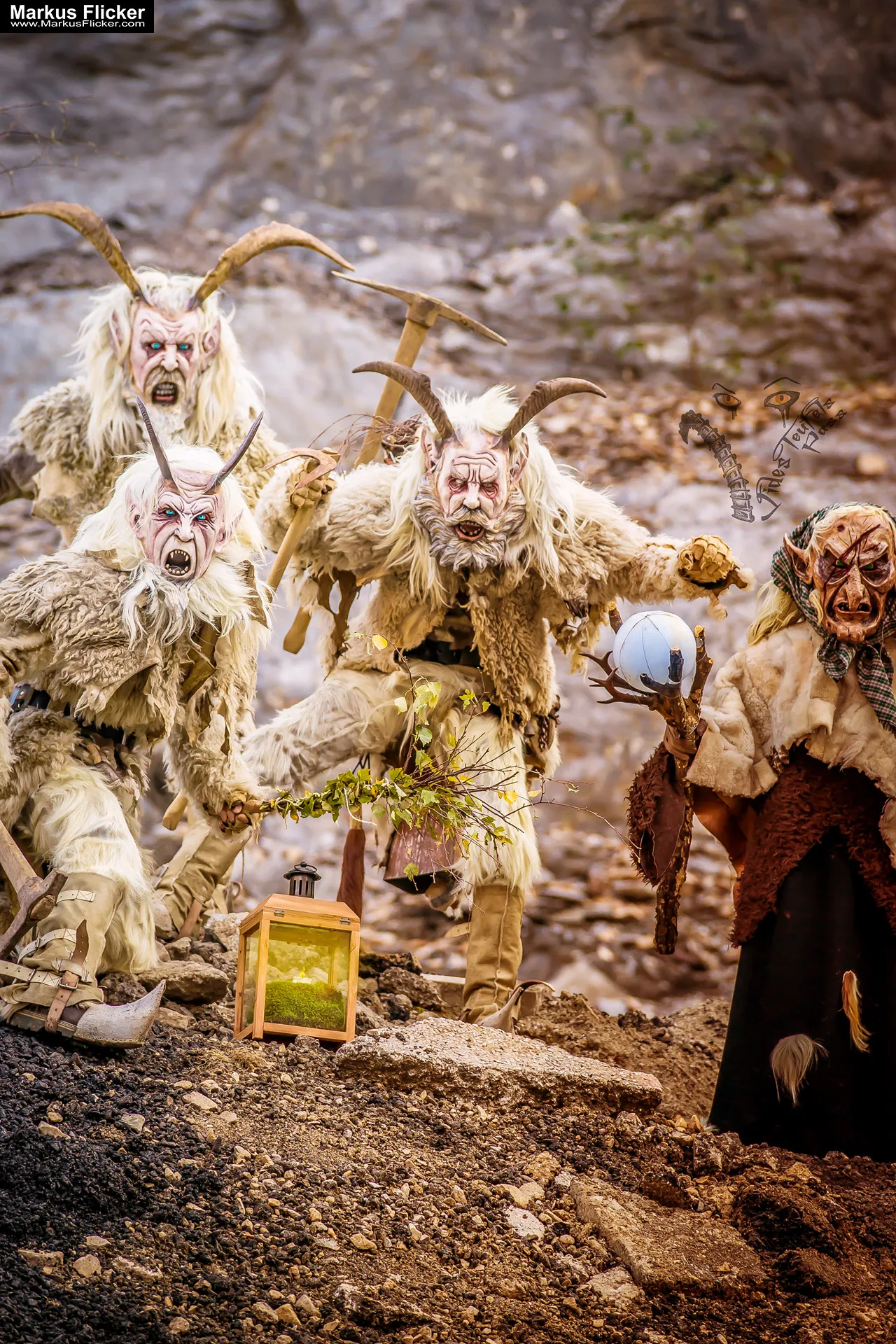 Vides Teufels Pass Perchten Krampus Fotoshooting im Steinbruch
