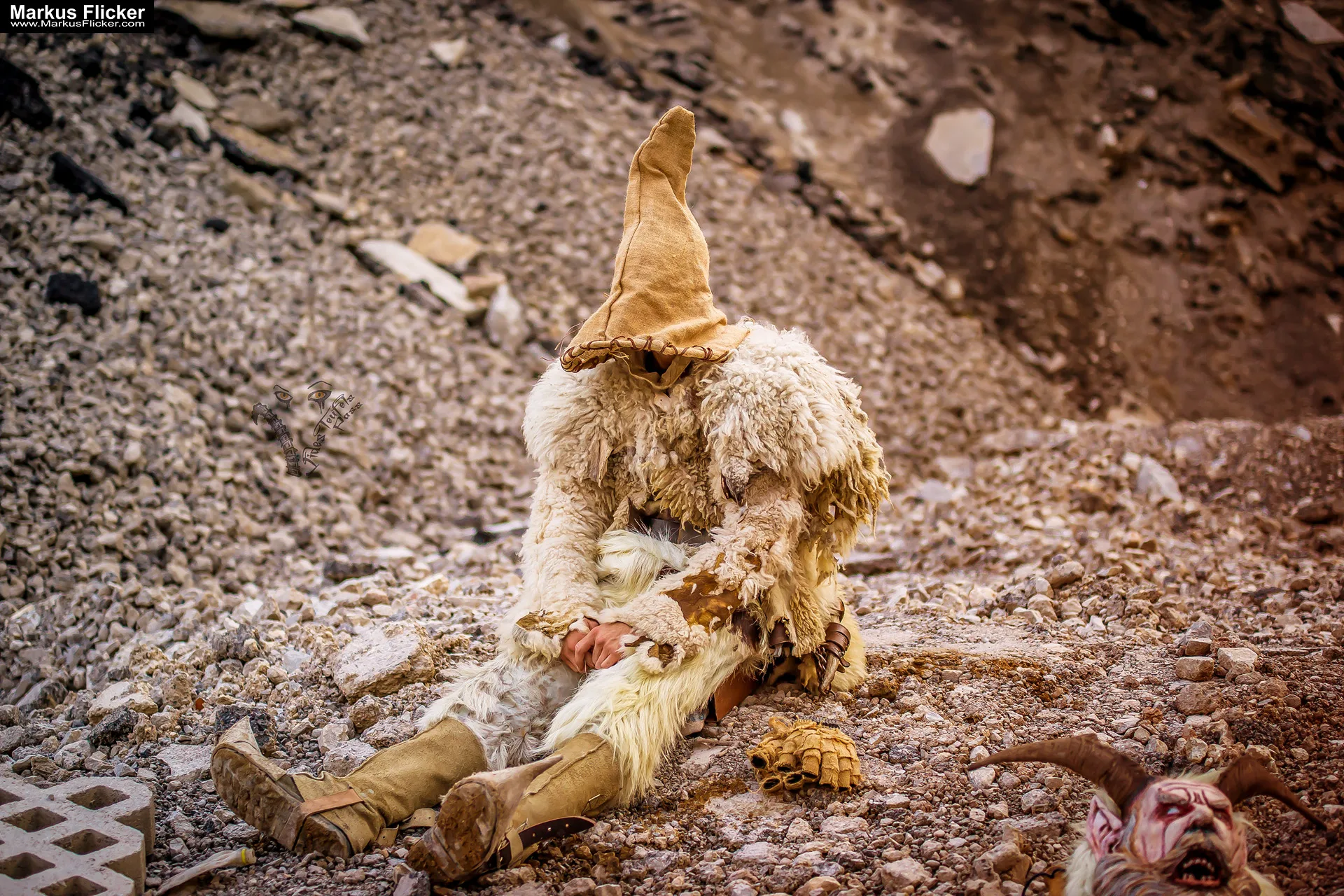 Vides Teufels Pass Perchten Krampus Fotoshooting im Steinbruch