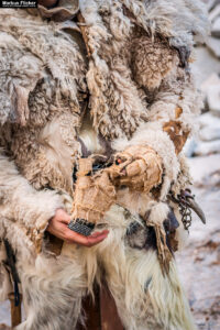 Vides Teufels Pass Perchten Krampus Fotoshooting im Steinbruch