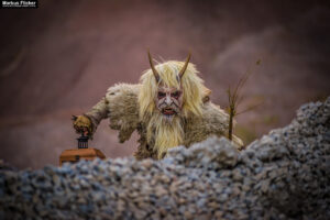 Vides Teufels Pass Perchten Krampus Fotoshooting im Steinbruch