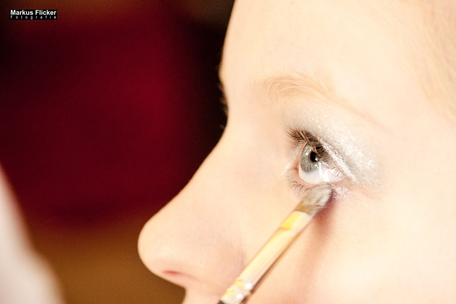 Die zertanzten Schuhe Photoshop Bildbearbeitung und Fotoprojekt Designer Kleider LS Design und Astrid Trummer