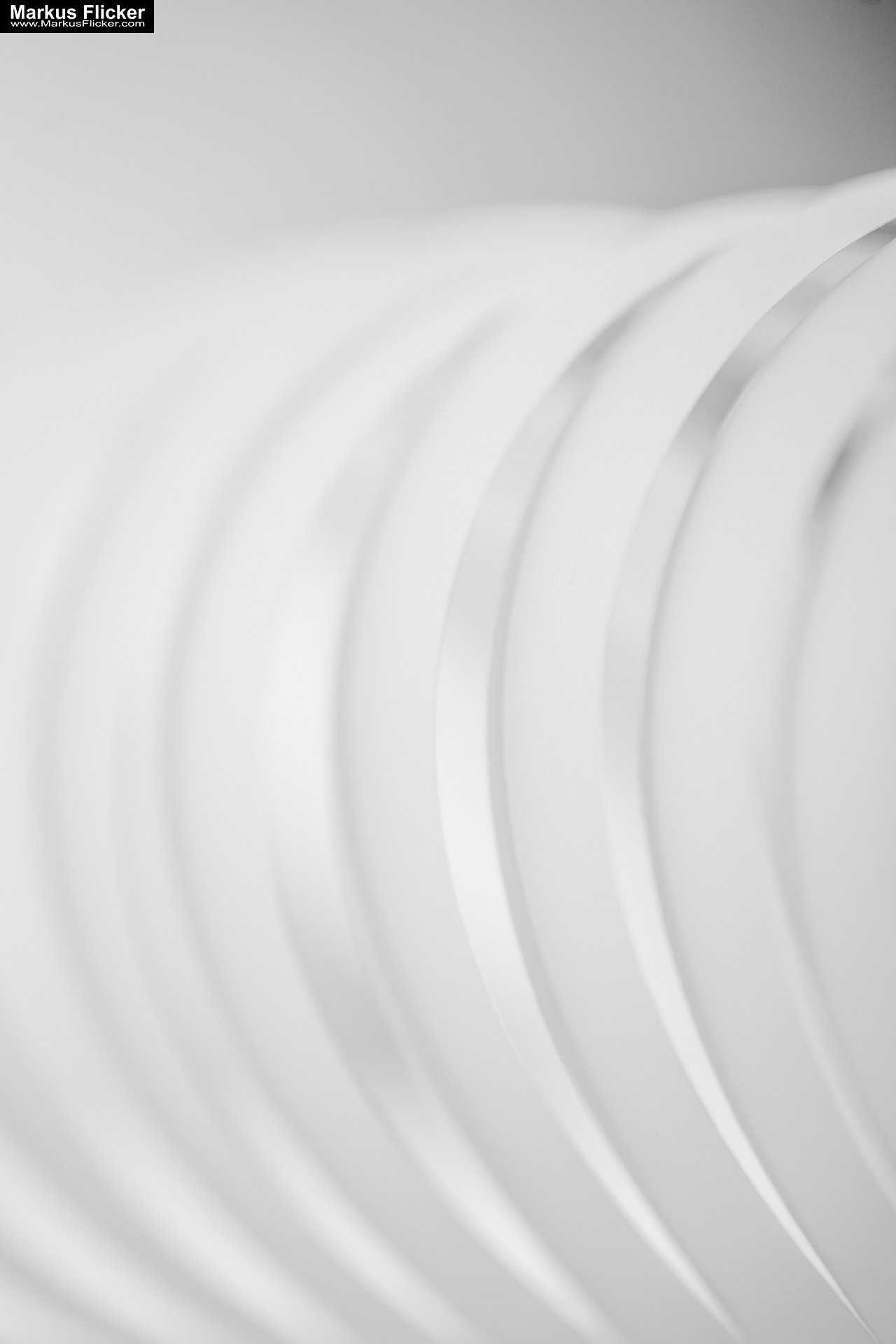 Kreative Fotomotive mit Papier durch Licht und Schatten