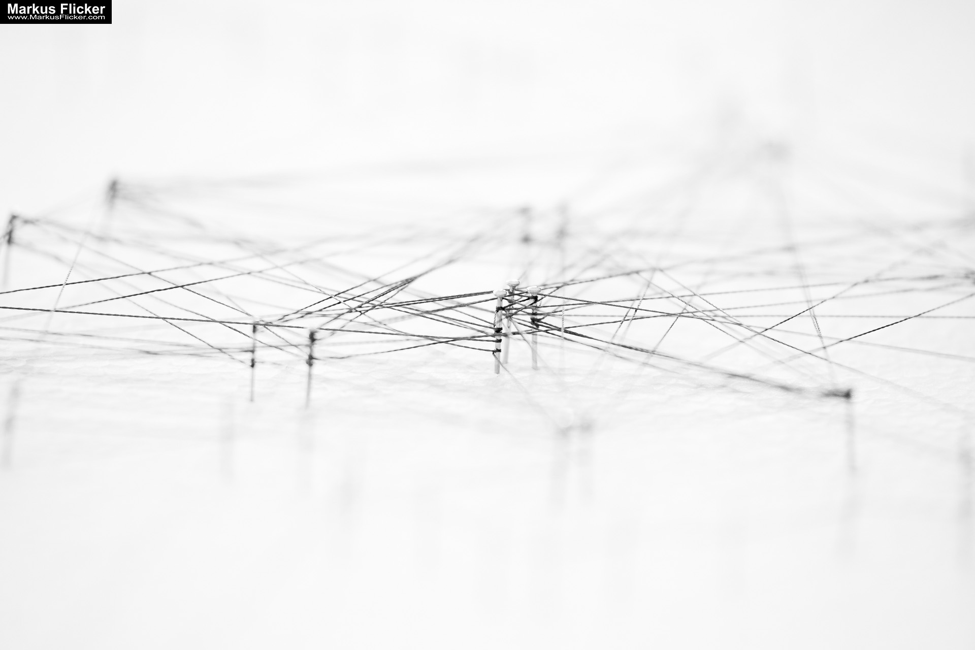 Kreative Fotomotive mit Papier durch Licht und Schatten