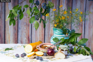 Speisen Lebensmittel Tabletop Fotostudio Imagefotos Produktfotos Chutney mit Gemüse Fleisch inkl. 25 Tipps für Foto und Video