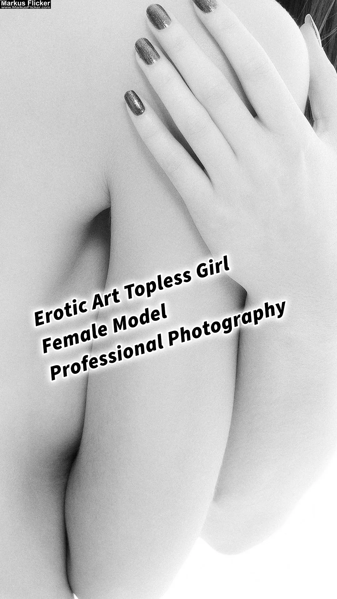 Mehr über den Artikel erfahren Erotische Kunst Erotic Art Topless Girl Female Model Professional Photography Erotikfotografie