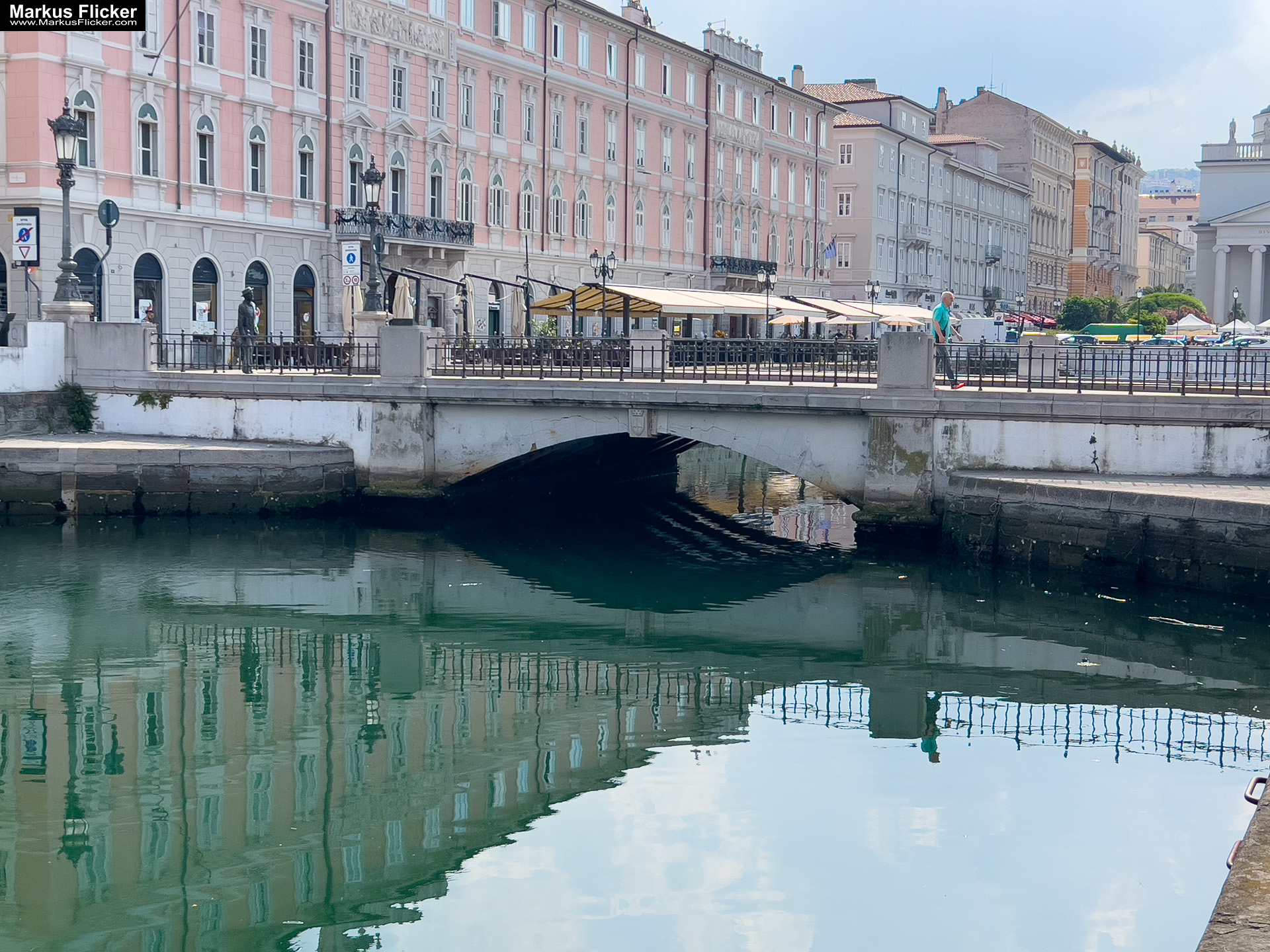 Triest Friaul-Julisch Venetien Adria Italien #triesteitaly #trieste #visittrieste #visittriest Roadtrip Entdeckungsreise durch Triest: Wo Kultur, Geschichte und kulinarische Köstlichkeiten sich am Meer treffen