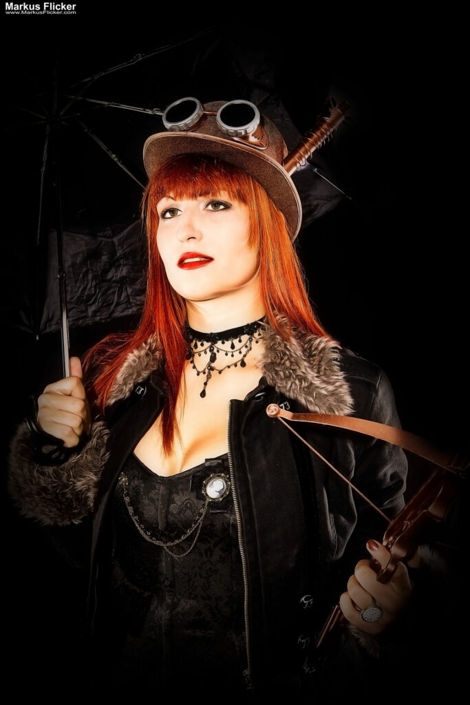 Sexy Female Model Fotoshooting Steampunk Girl Portrait Photoshop Compositing inkl. Making Of, Requisiten und Bildbearbeitung inkl. 37 Fototipps und Bildideen Sexy Female Model Fotoshooting Steampunk Girl Portrait Photoshop Compositing inkl. Making Of, Requisiten und Bildbearbeitung