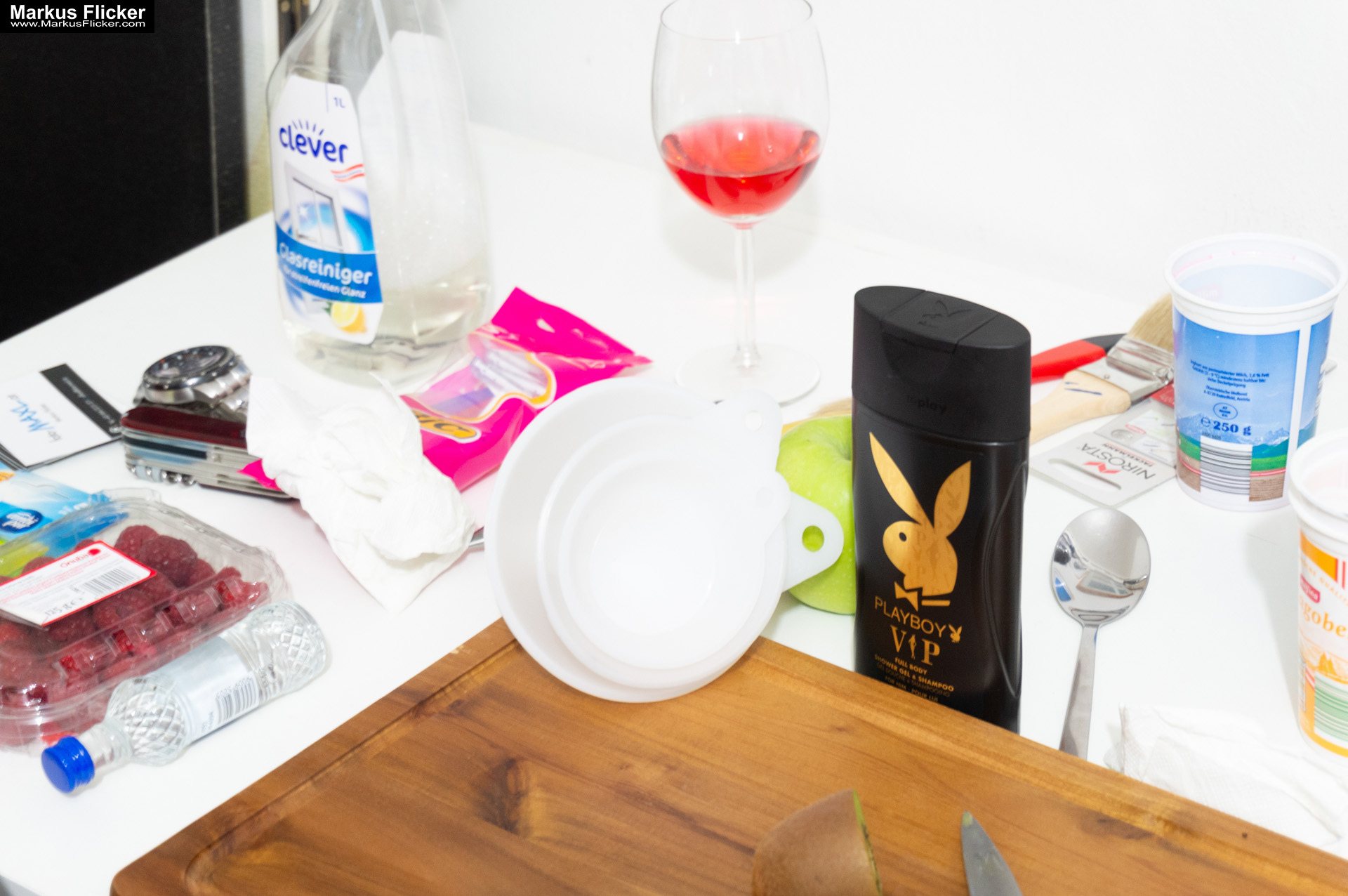 Produktfoto Fotografie Water Splash Photo Shoot Product Photography Produktfoto Werbefoto Gegenstände und Produkte