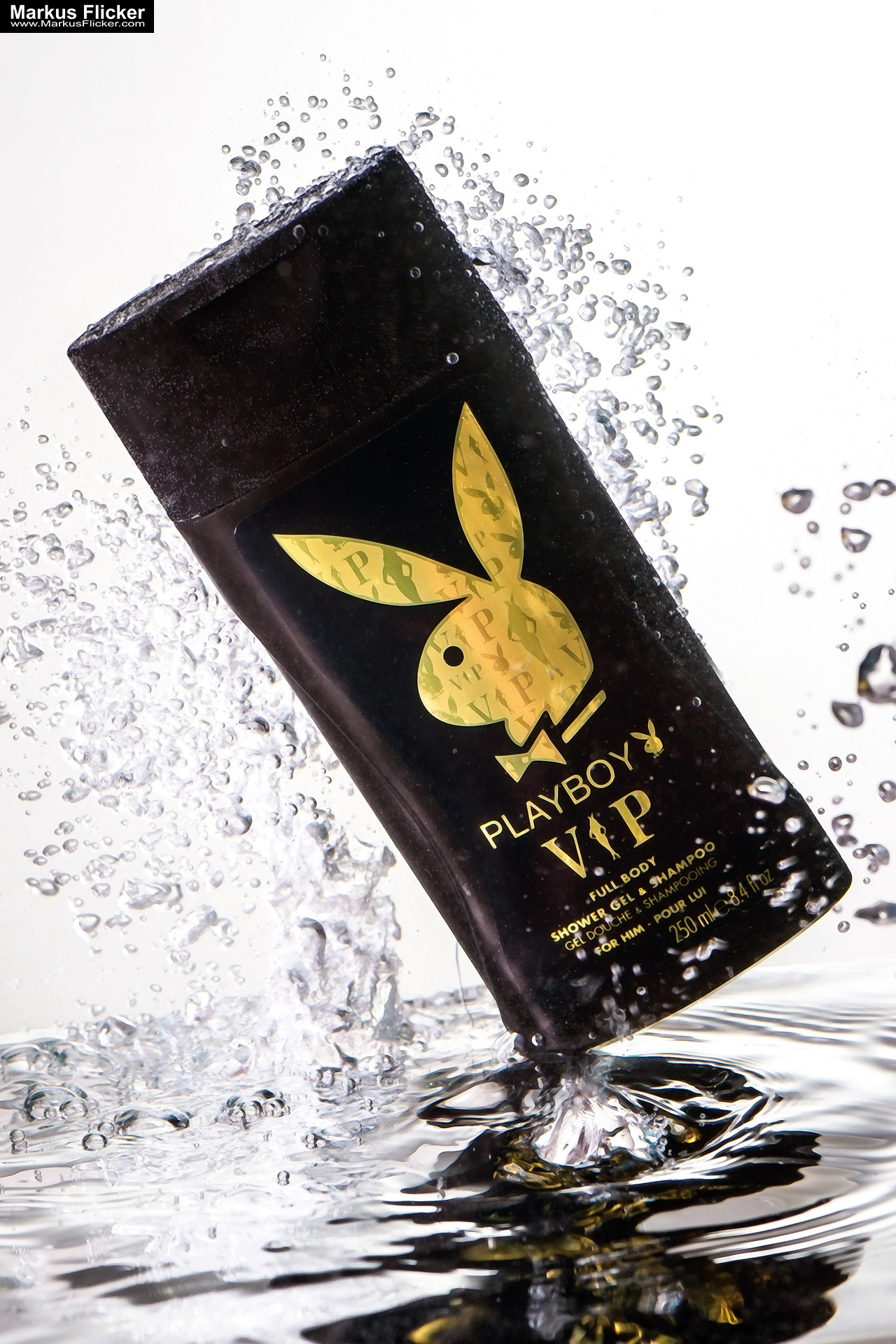 Produktfoto Fotografie Water Splash Photo Shoot Product Photography Produktfoto Werbefoto Gegenstände und Produkte