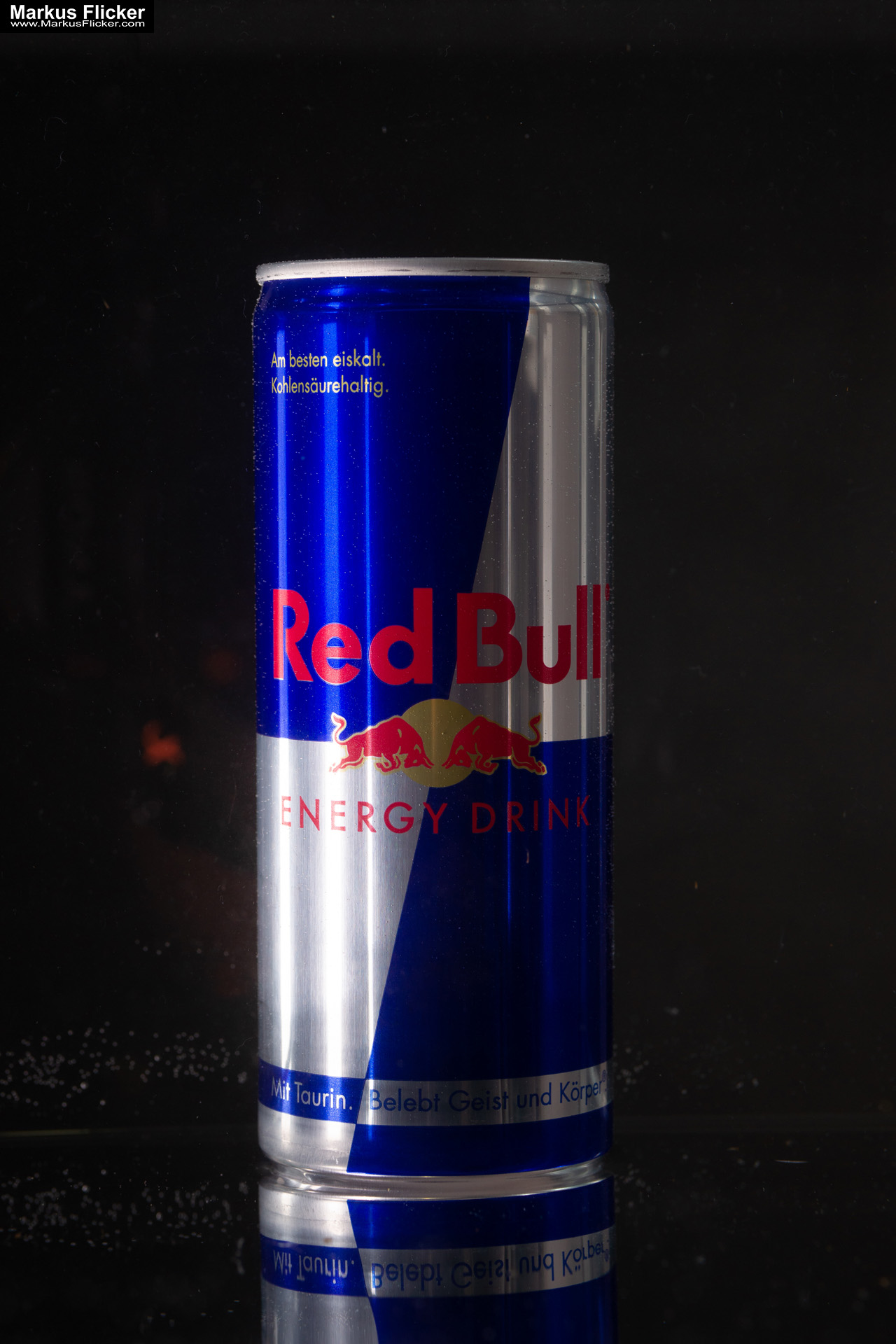 Produktfoto Fotografie Water Splash Photo Shoot Product Photography Produktfoto Werbefoto Gegenstände, Objekte und Produkte