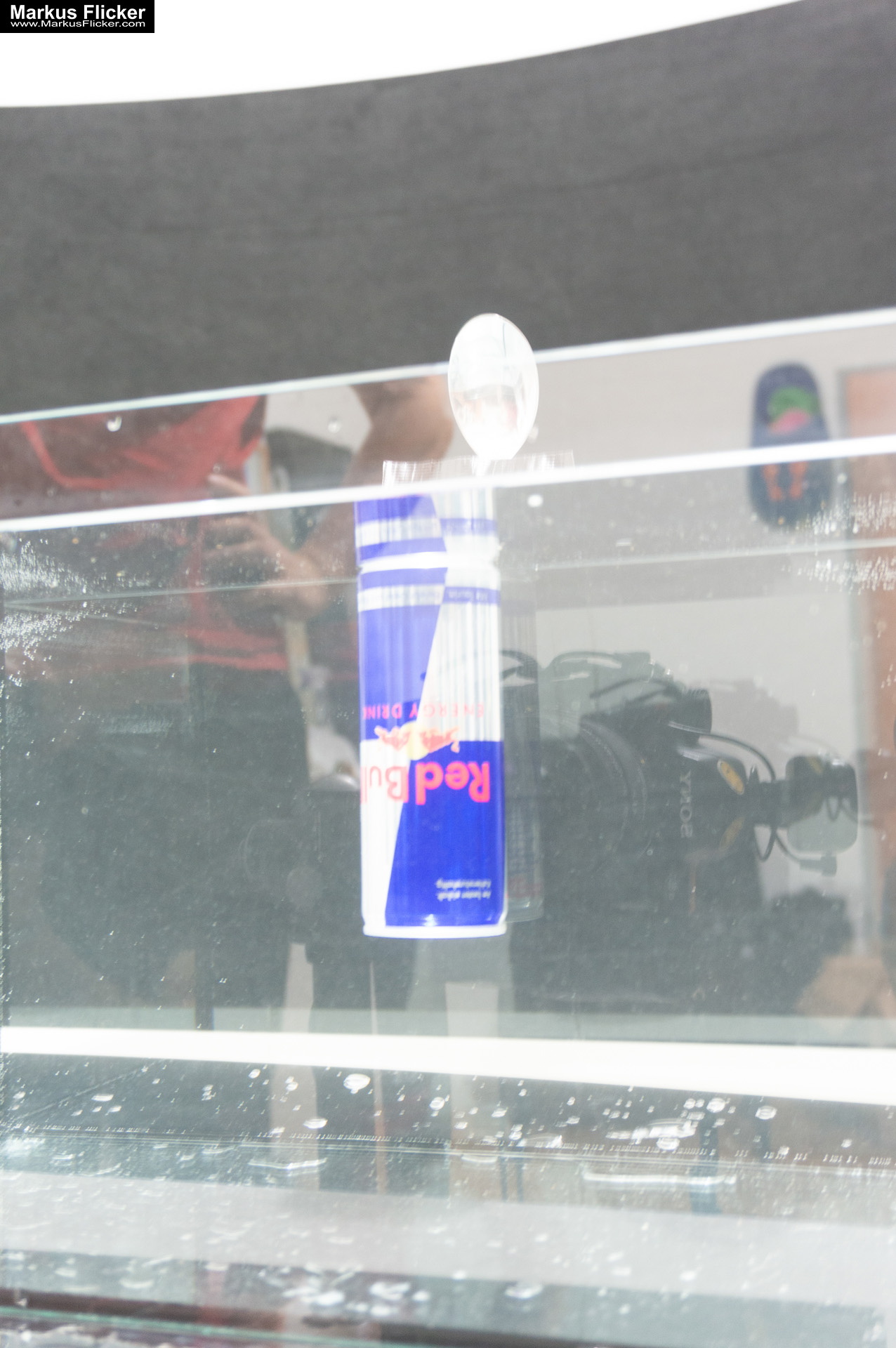 Produktfoto Fotografie Water Splash Photo Shoot Product Photography Produktfoto Werbefoto Gegenstände und Produkte