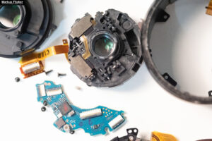 Foto Objektiv Sony SELP1650 zerlegt